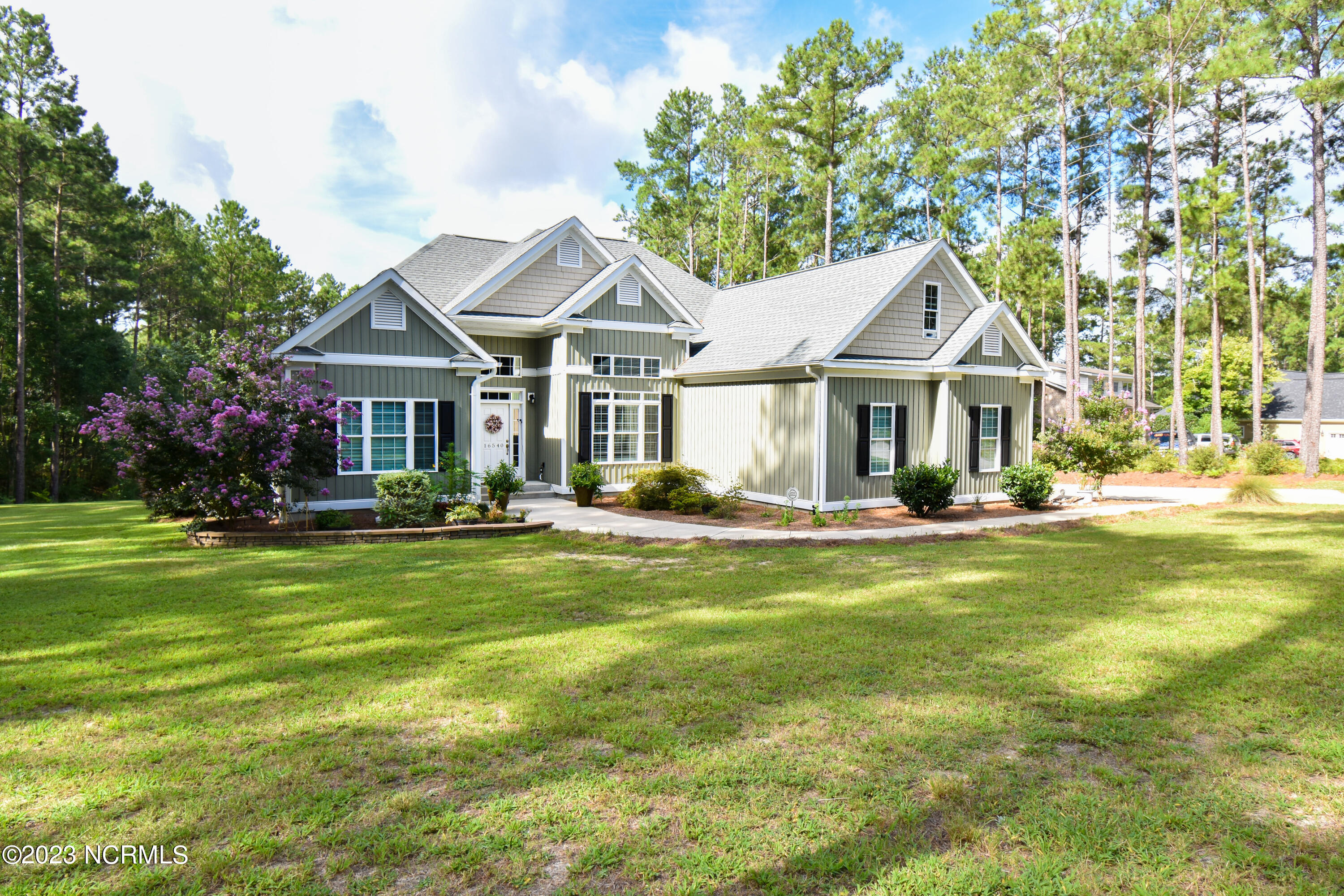 16540 Spillway Drive Property Photo 6