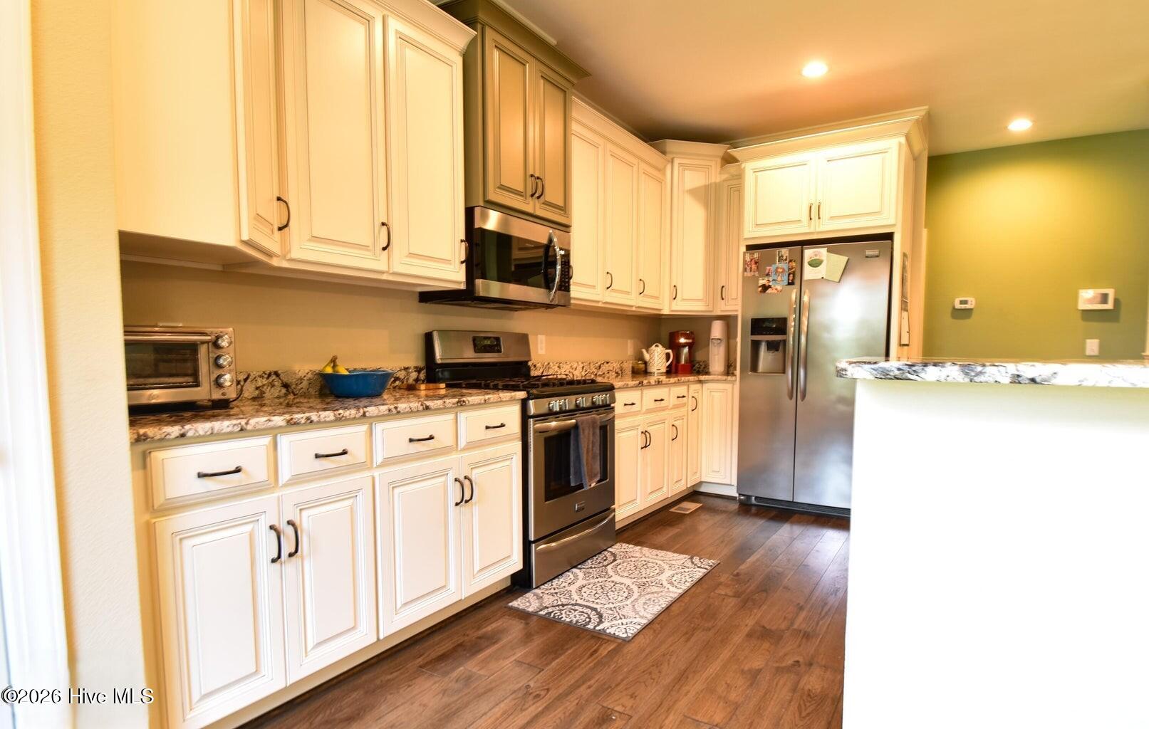 16540 Spillway Drive Property Photo 23