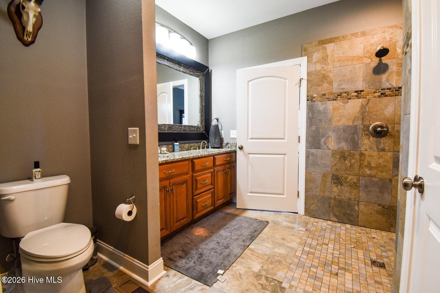 16540 Spillway Drive Property Photo 27