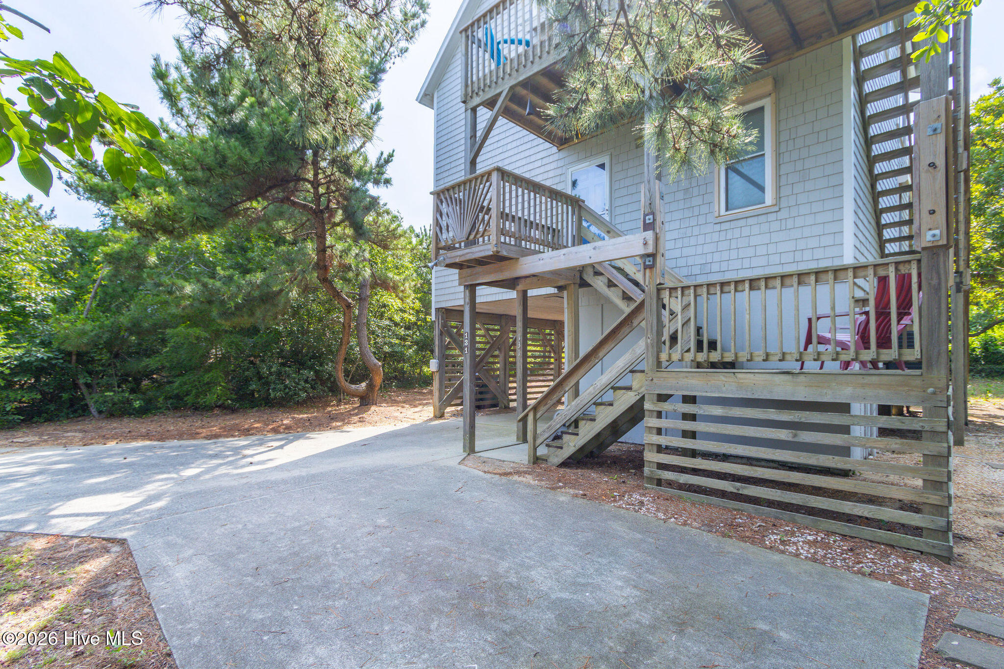131 Hillside Court Property Photo 40