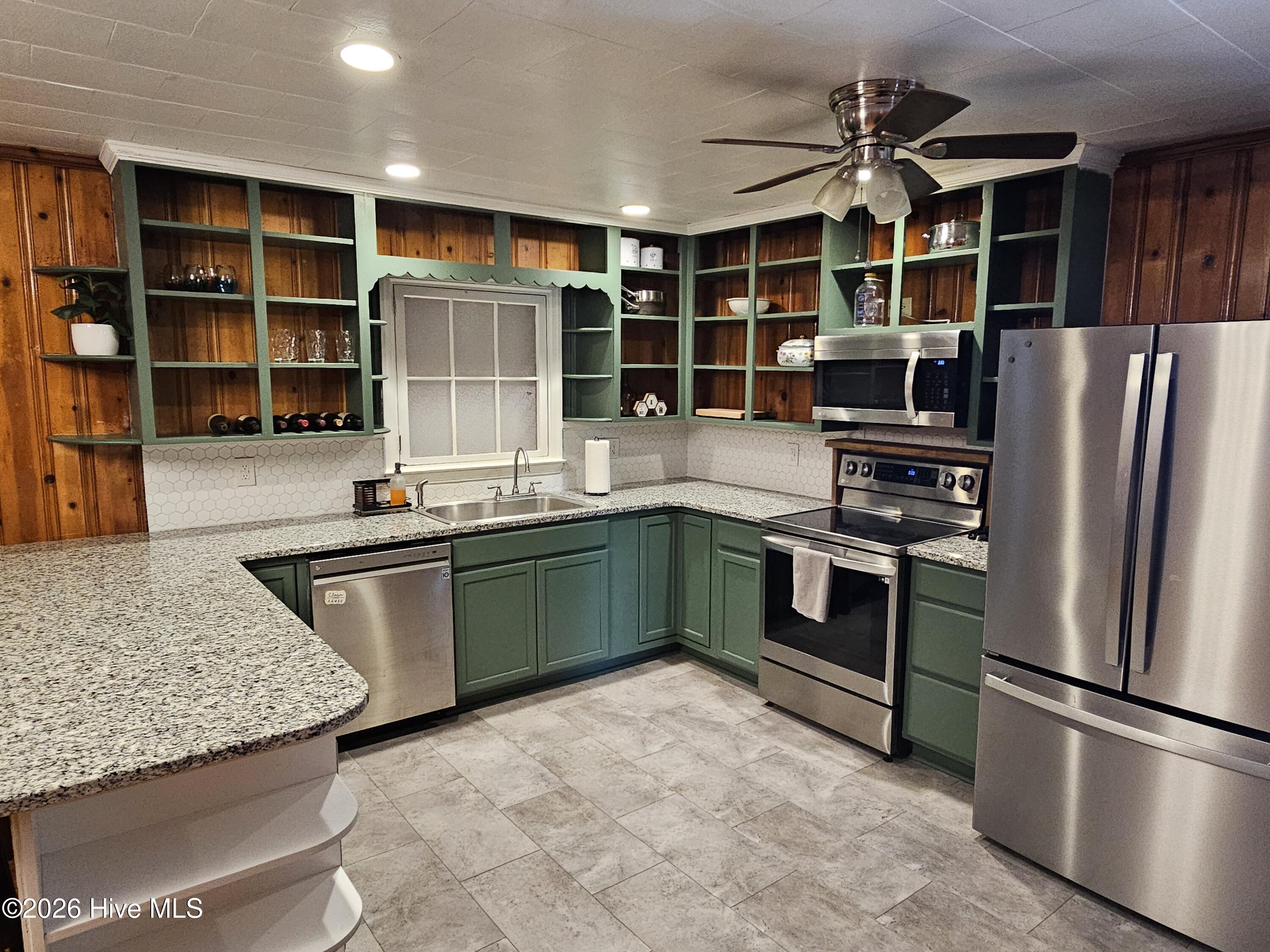 4879 Nc Highway 57 N Property Photo 4