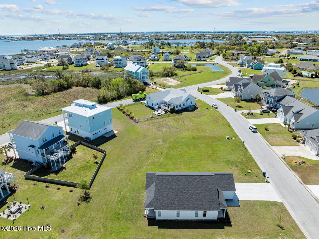 1304 Fathom Way Property Photo 6