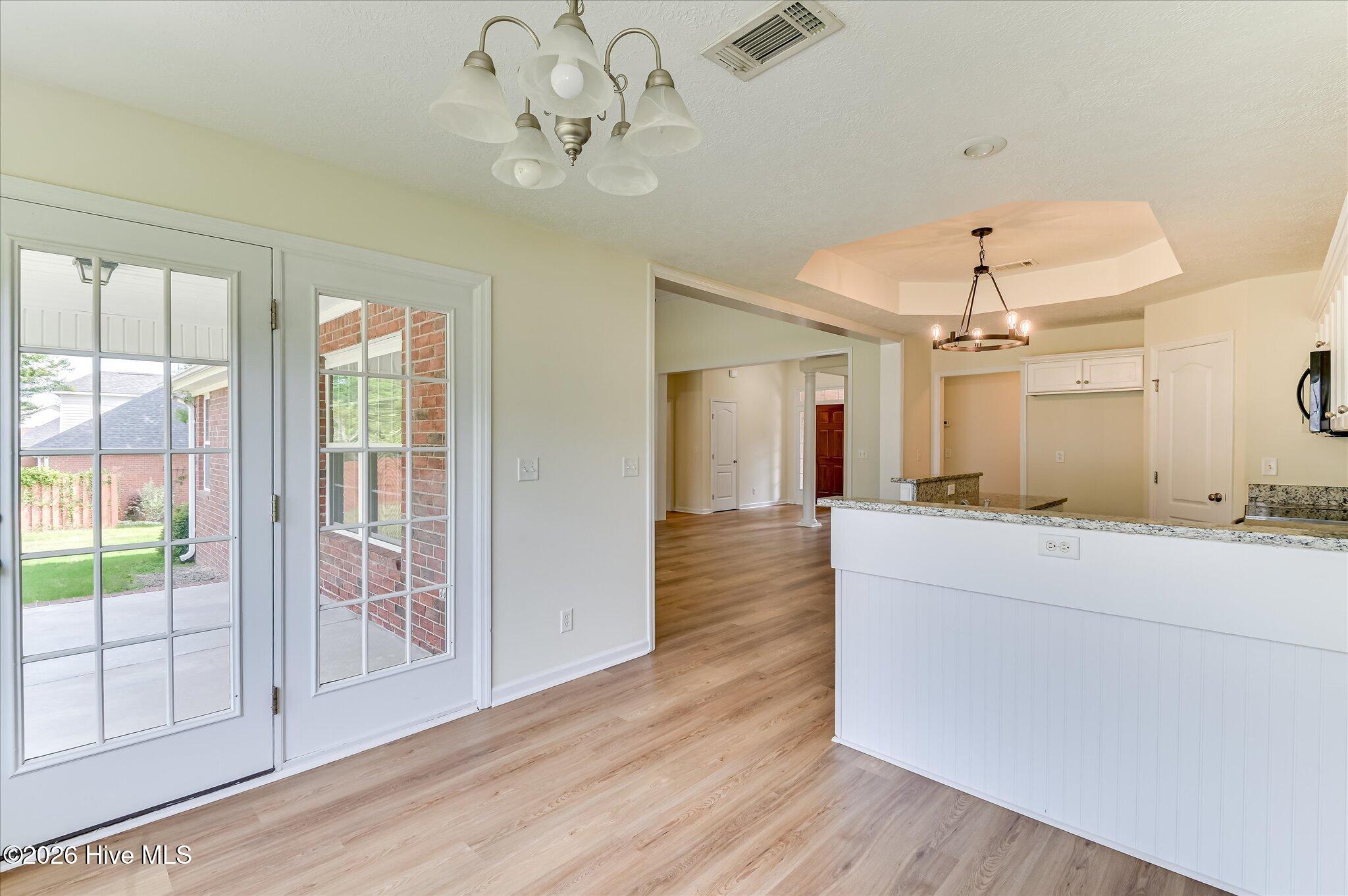3227 Riverstone Drive Property Photo 13
