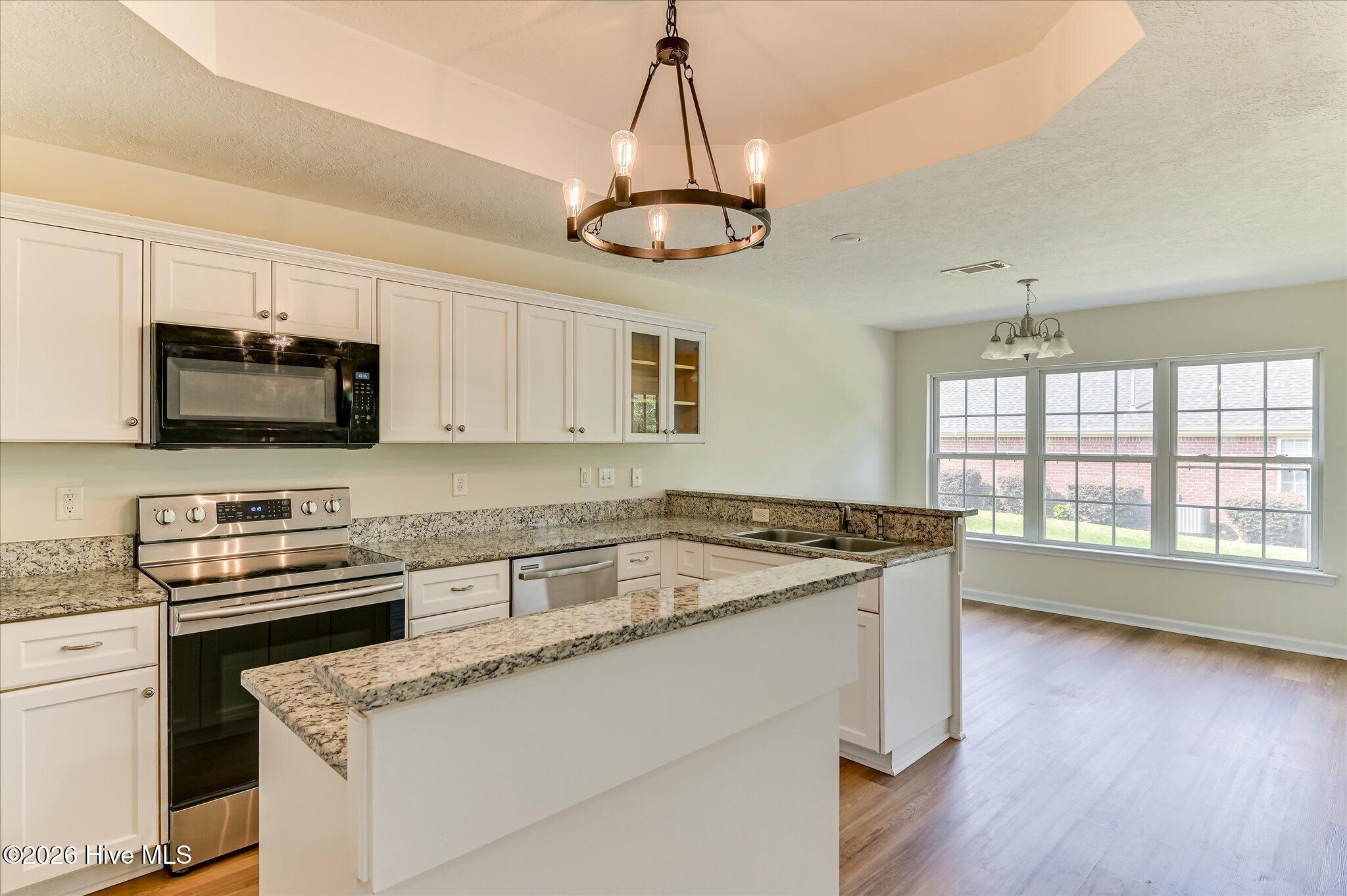 3227 Riverstone Drive Property Photo 17