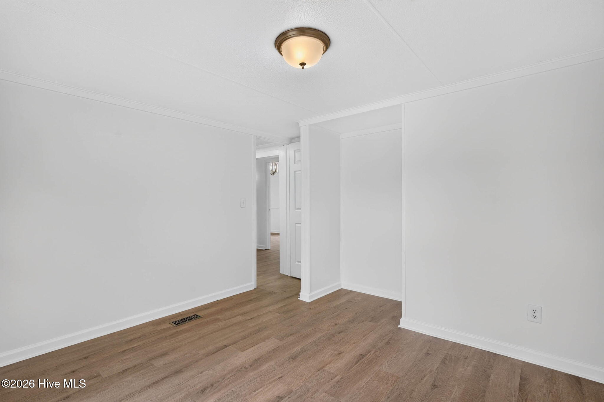 1199 Zack Street Se Property Photo 36