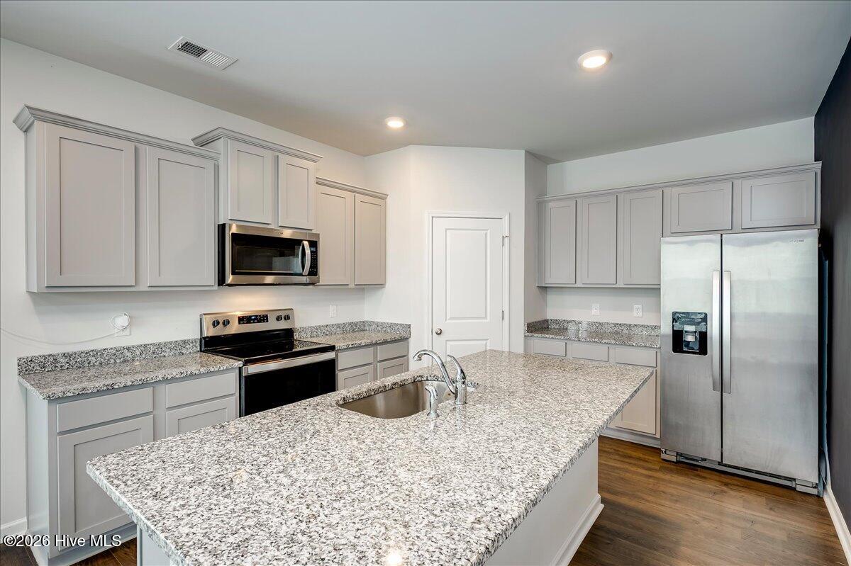 5083 Captain Drive Property Photo 5