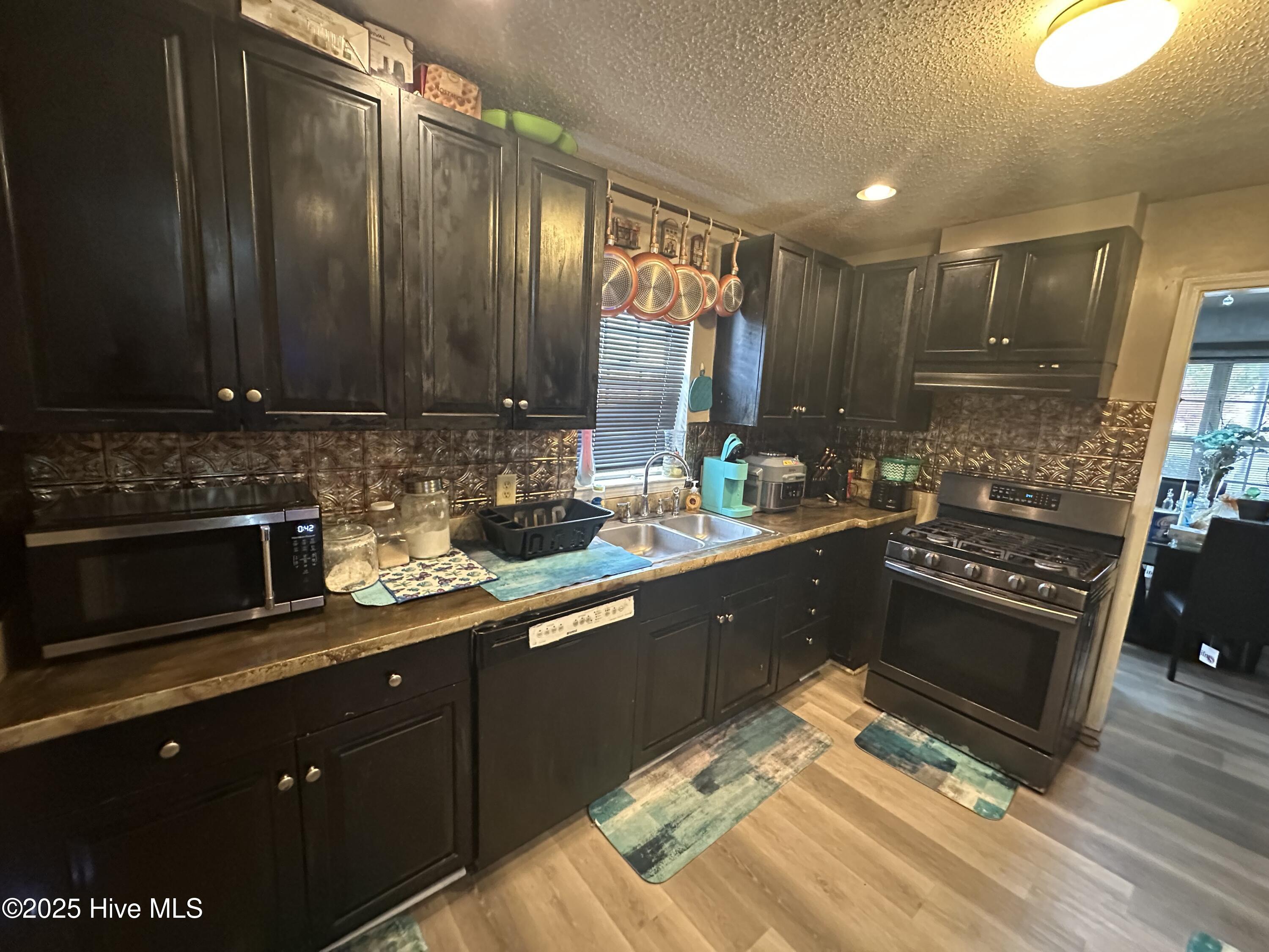 109 Focus Court Property Photo 7