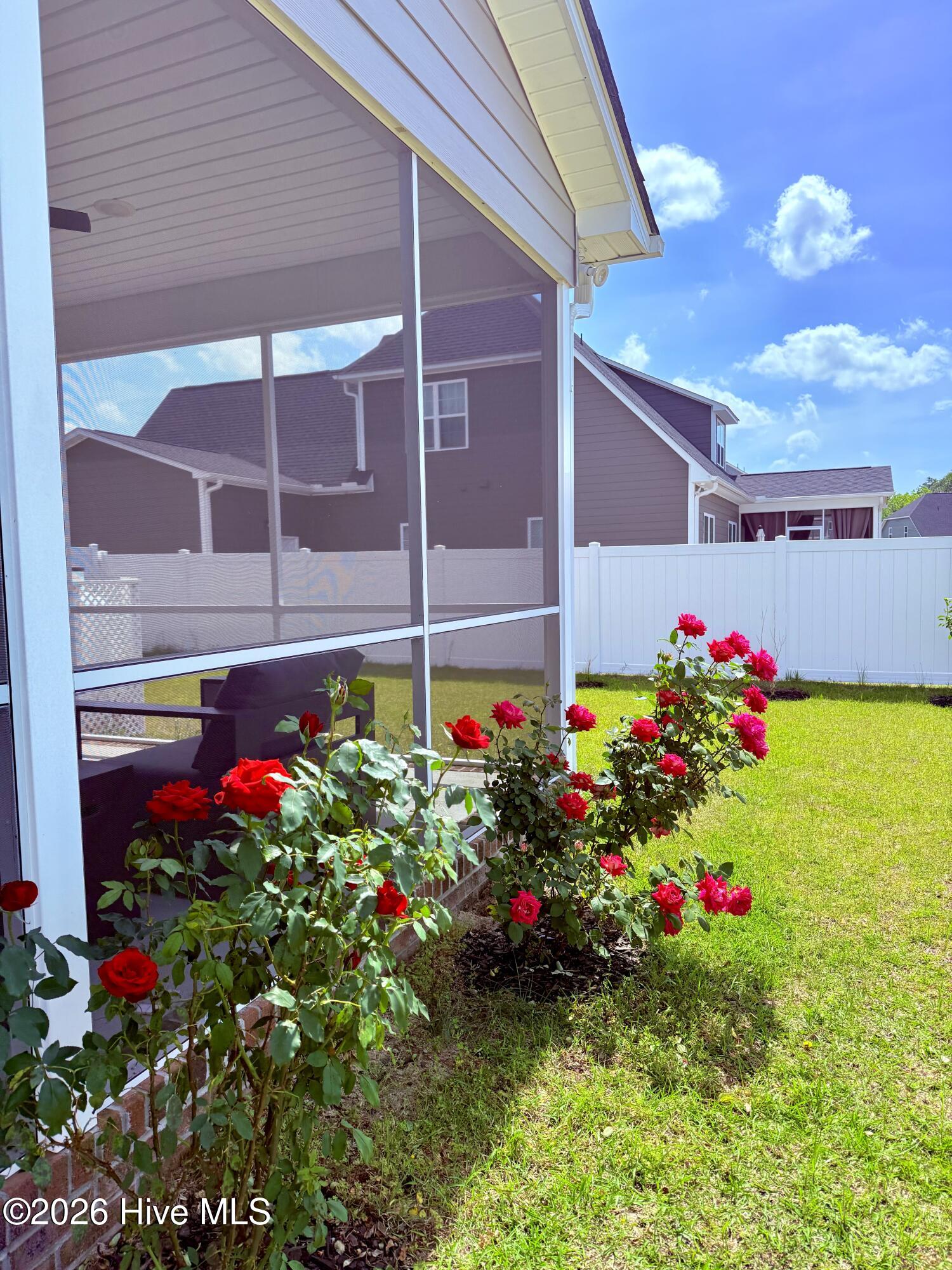 2950 Cragburn Place Property Photo 16