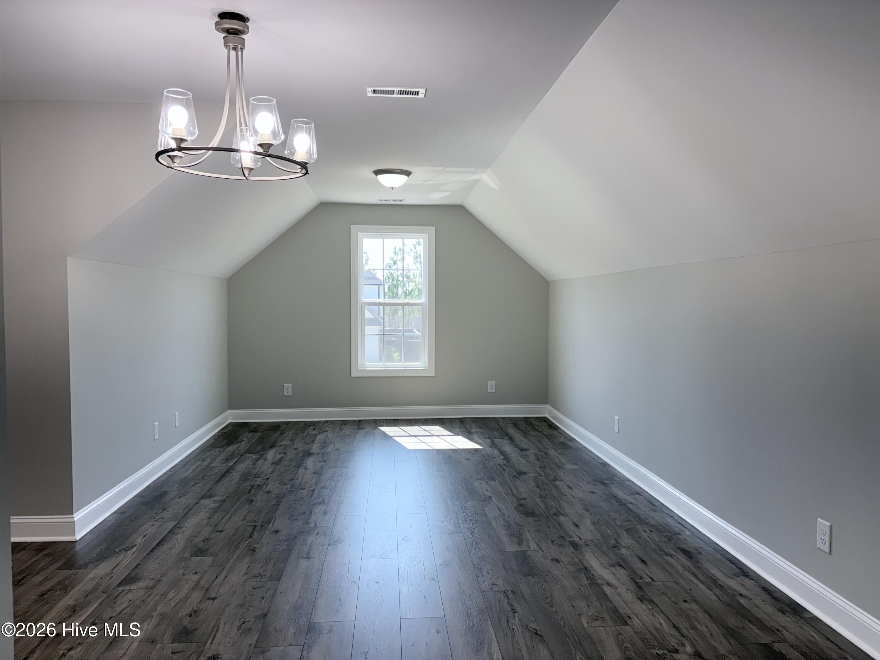 2950 Cragburn Place Property Photo 48