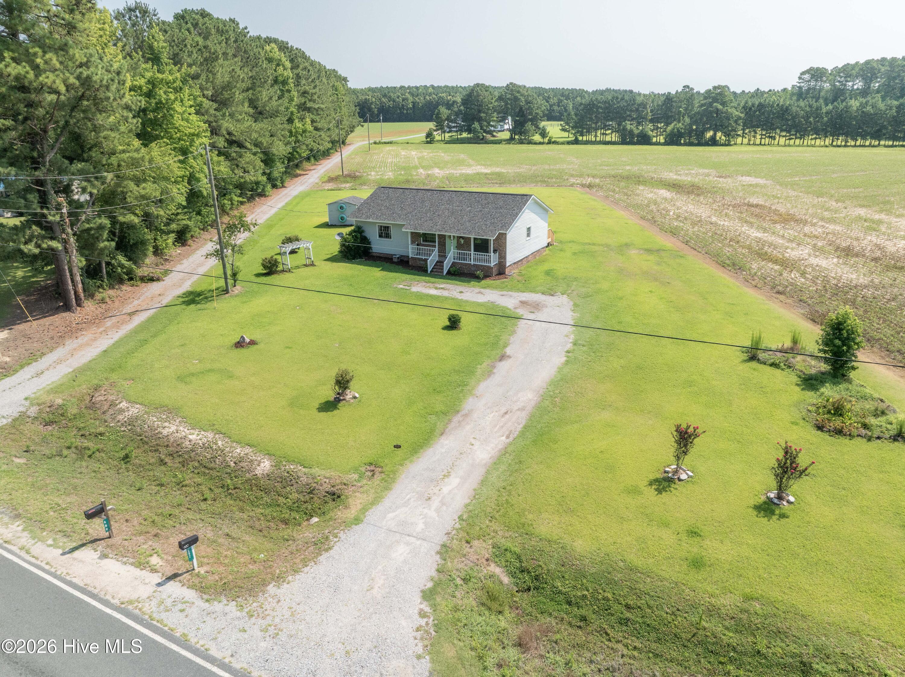 682 Cherry Road Property Photo 4