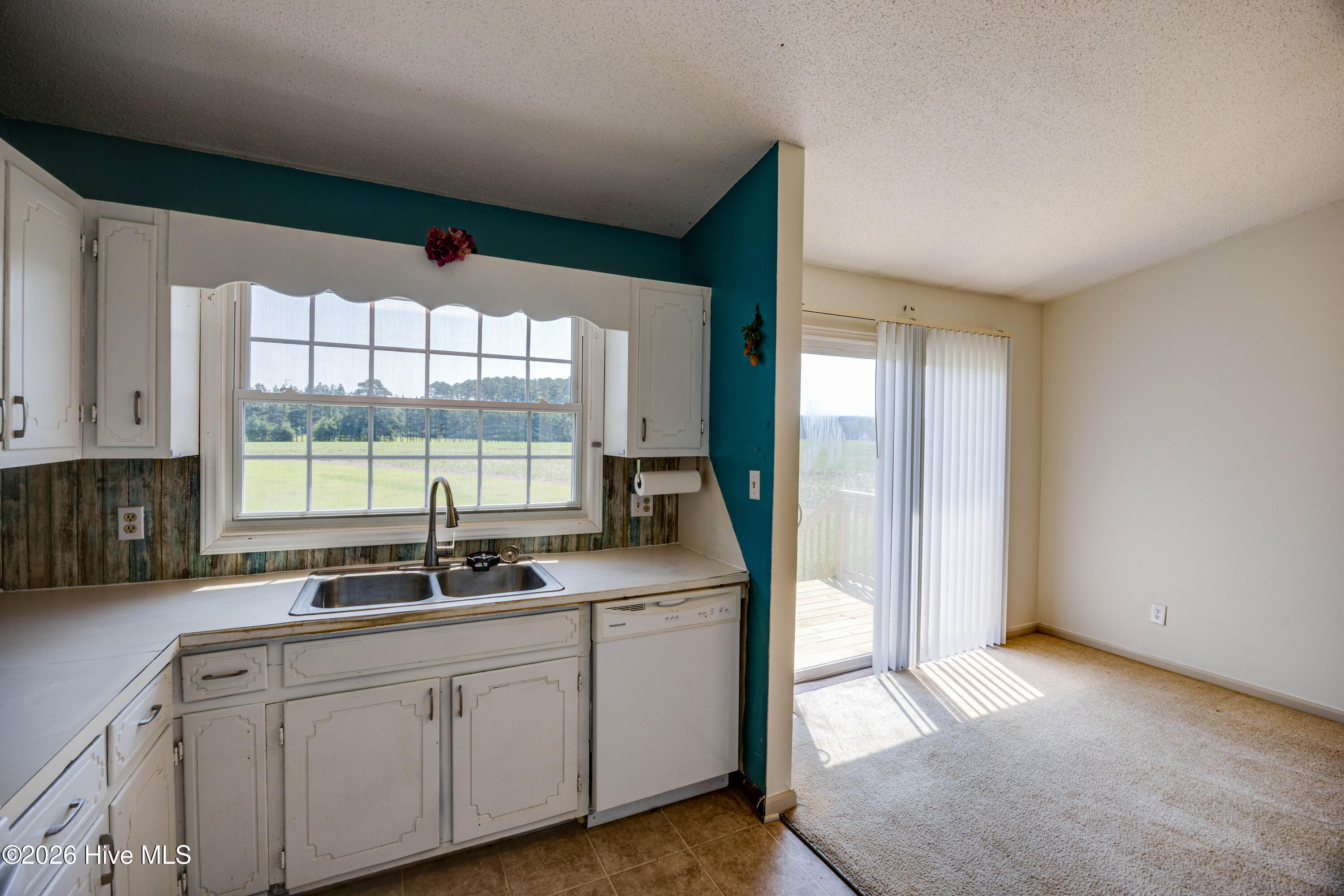 682 Cherry Road Property Photo 15