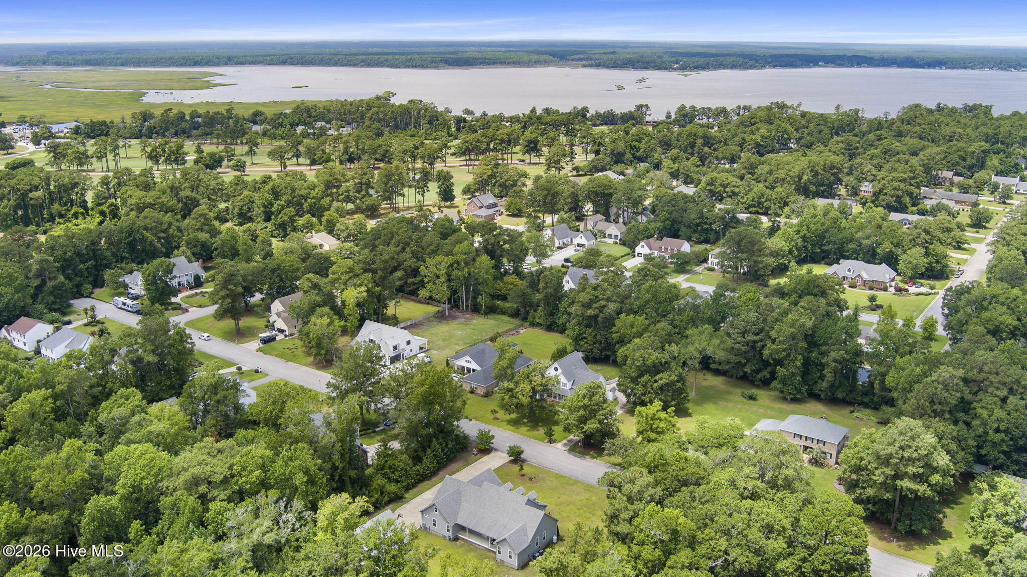 2703 E Fairway Road Property Photo 12