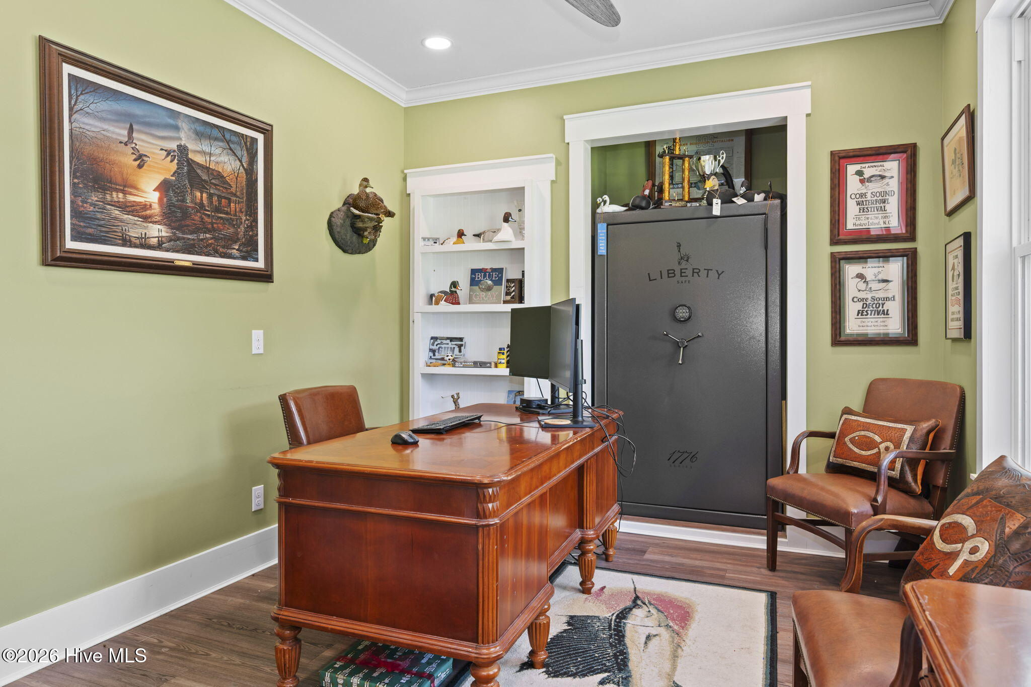 2703 E Fairway Road Property Photo 47