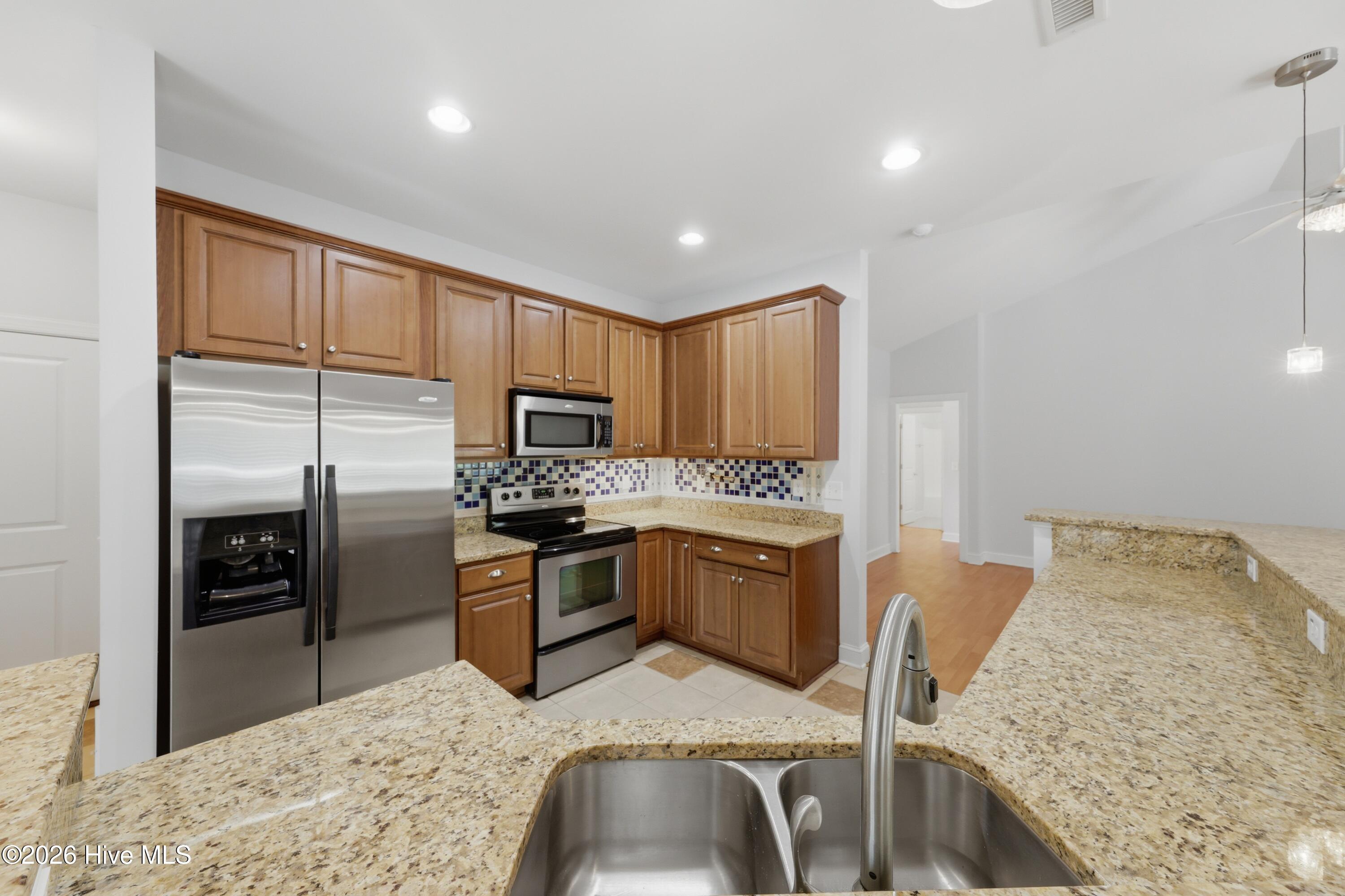 8775 Lanvale Oaks Drive Ne Property Photo 16