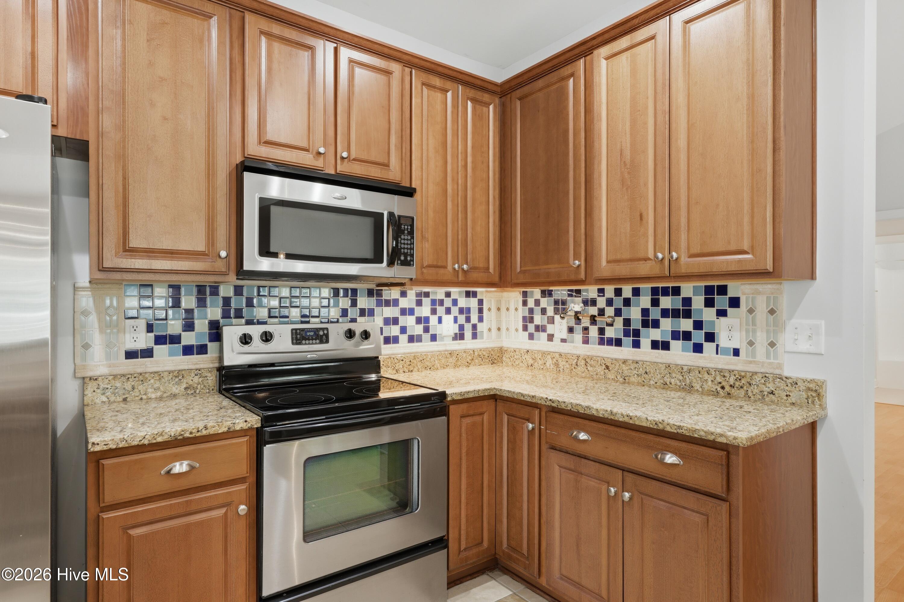 8775 Lanvale Oaks Drive Ne Property Photo 17