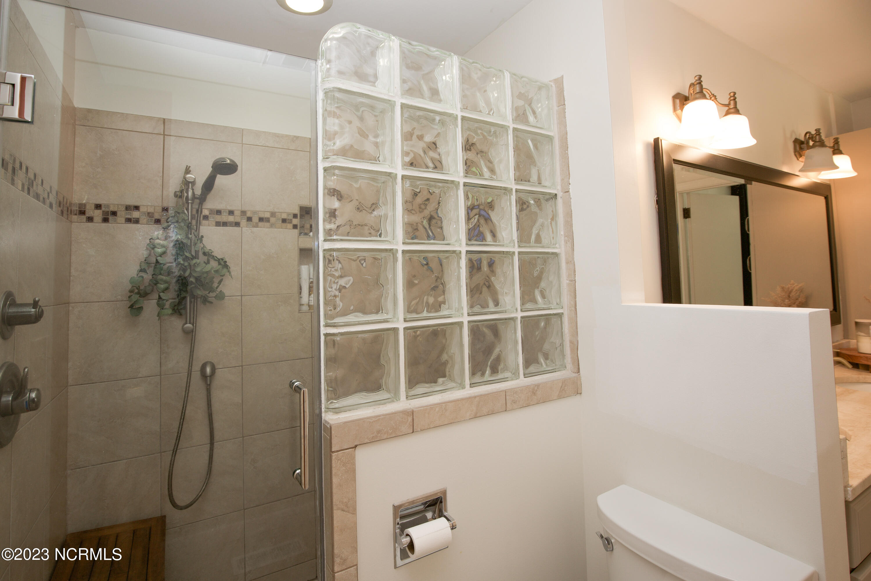 1000 Robinwood Road Property Photo 42