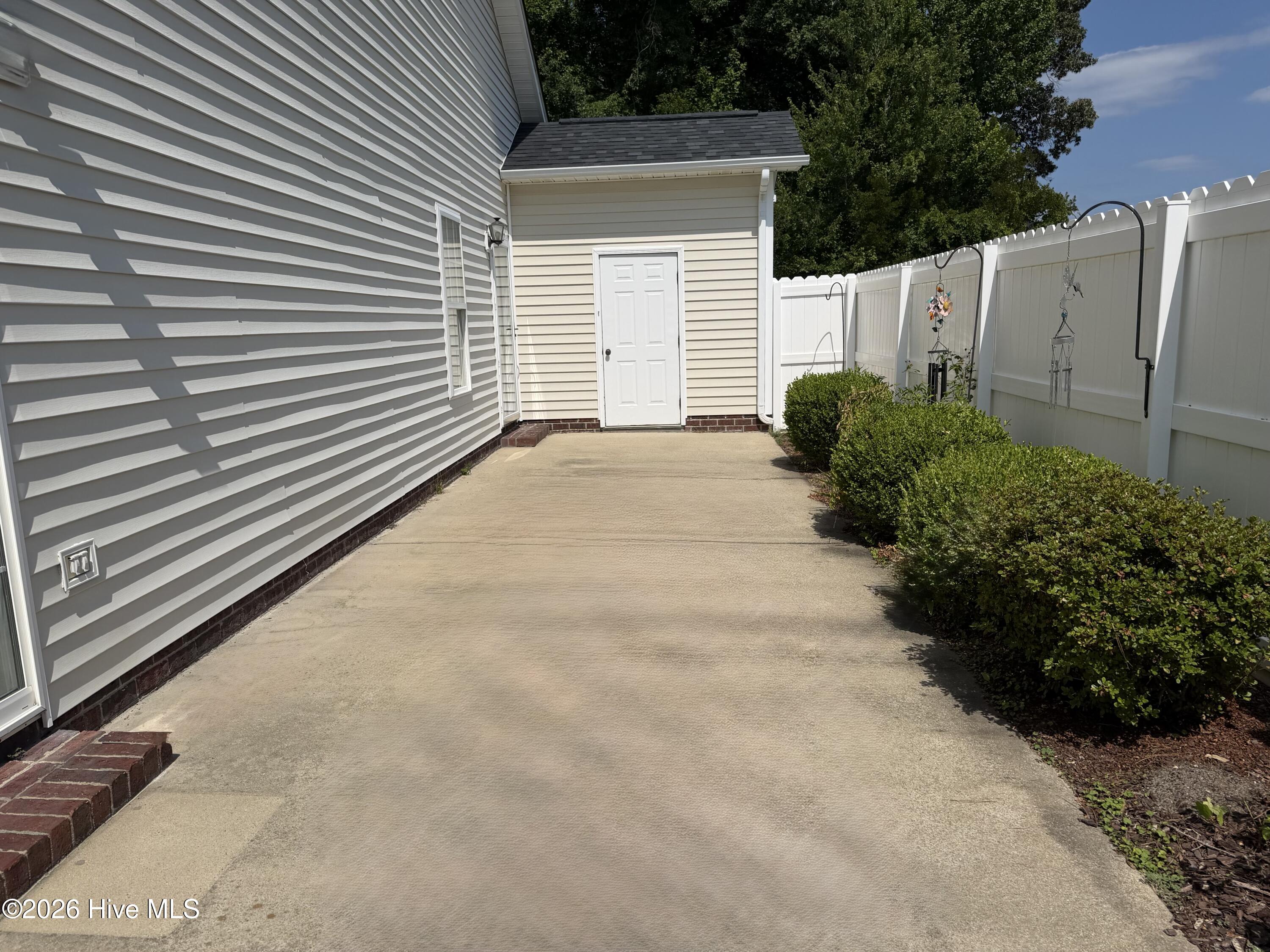 2059 Briarwood Drive Property Photo 33