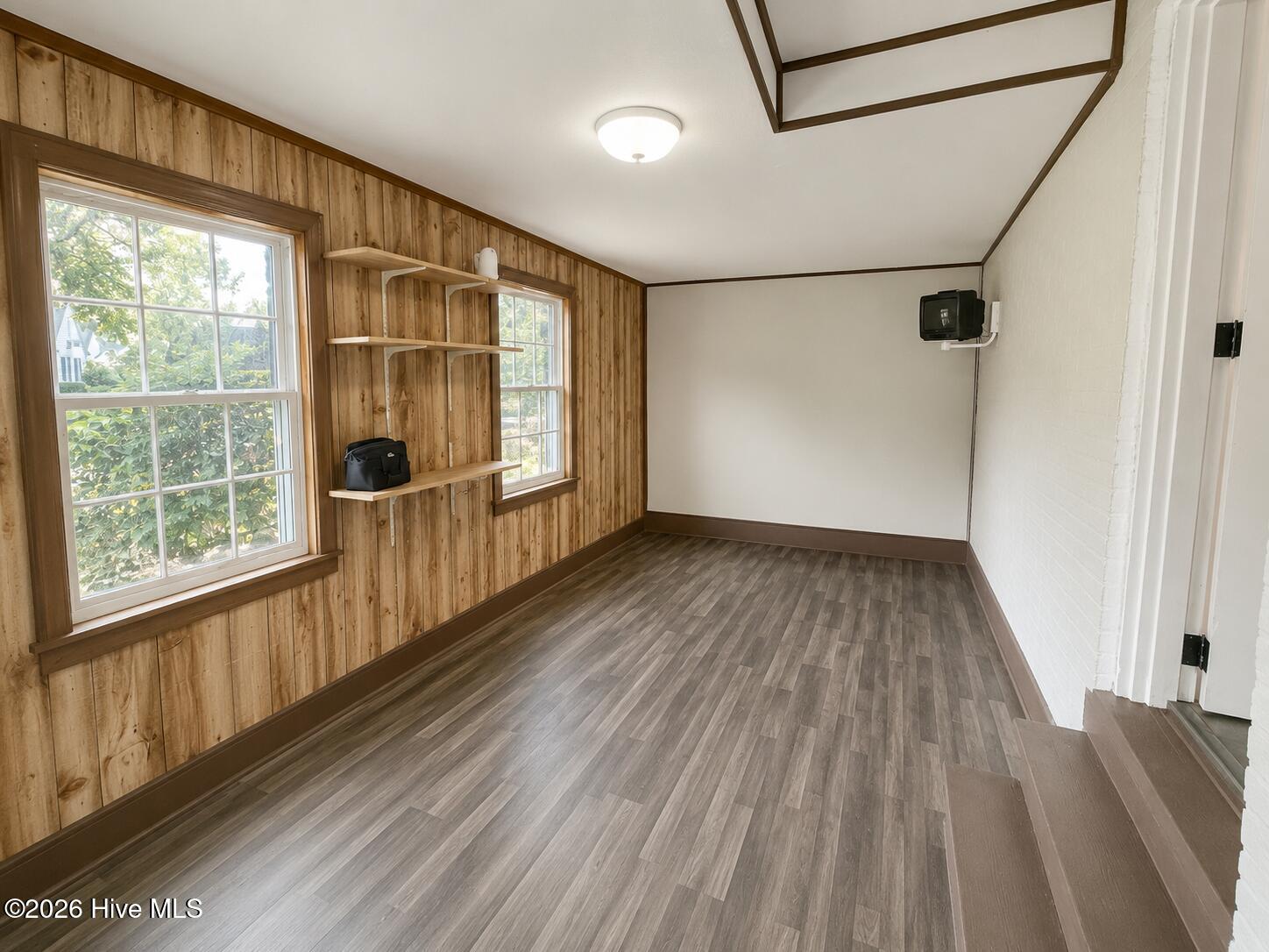 303 Prince Street Property Photo 15