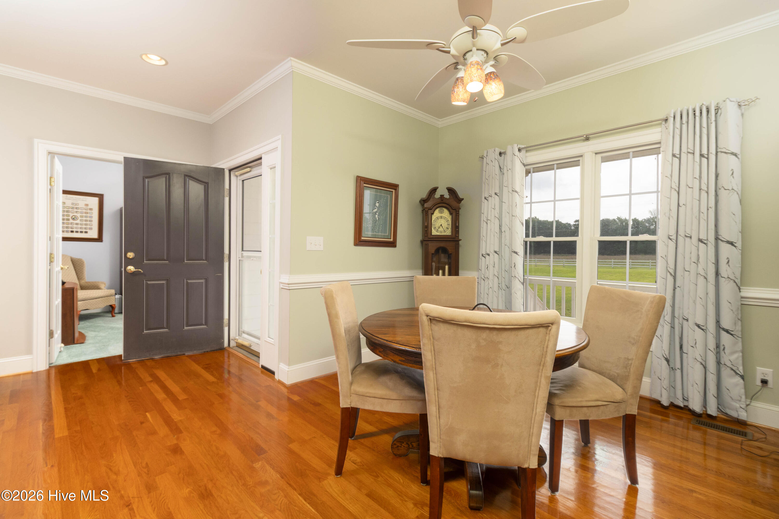 115 Tip Toe Road Property Photo 6