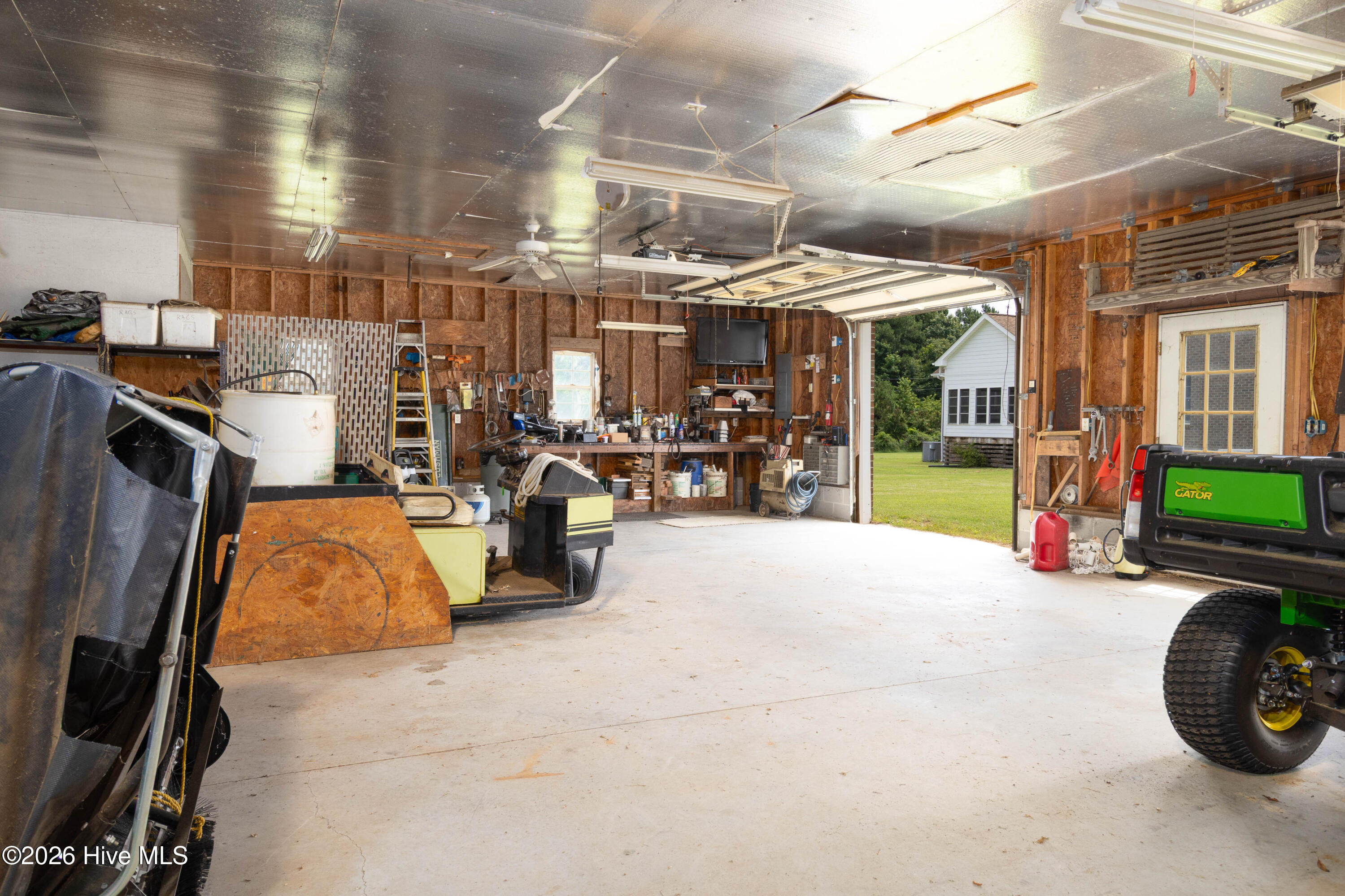 115 Tip Toe Road Property Photo 38