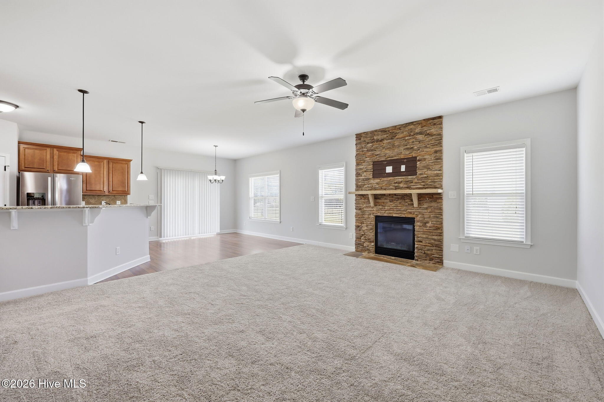 102 E Lake Drive Property Photo 10