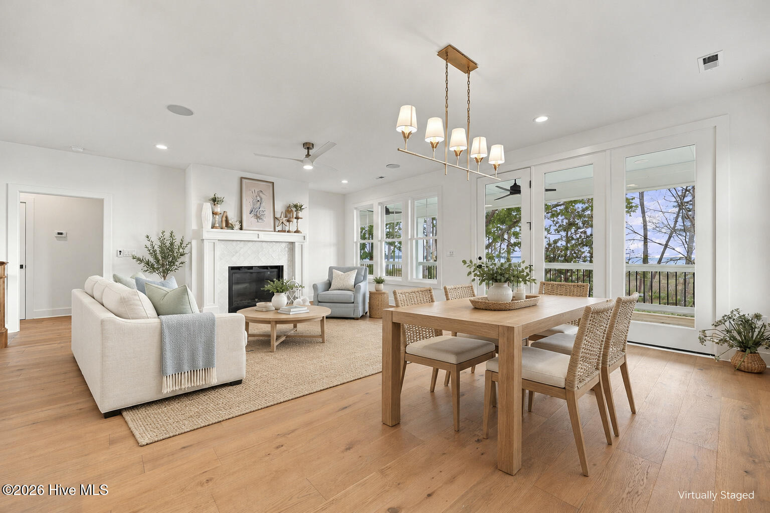 328 Tooley Street Property Photo 16