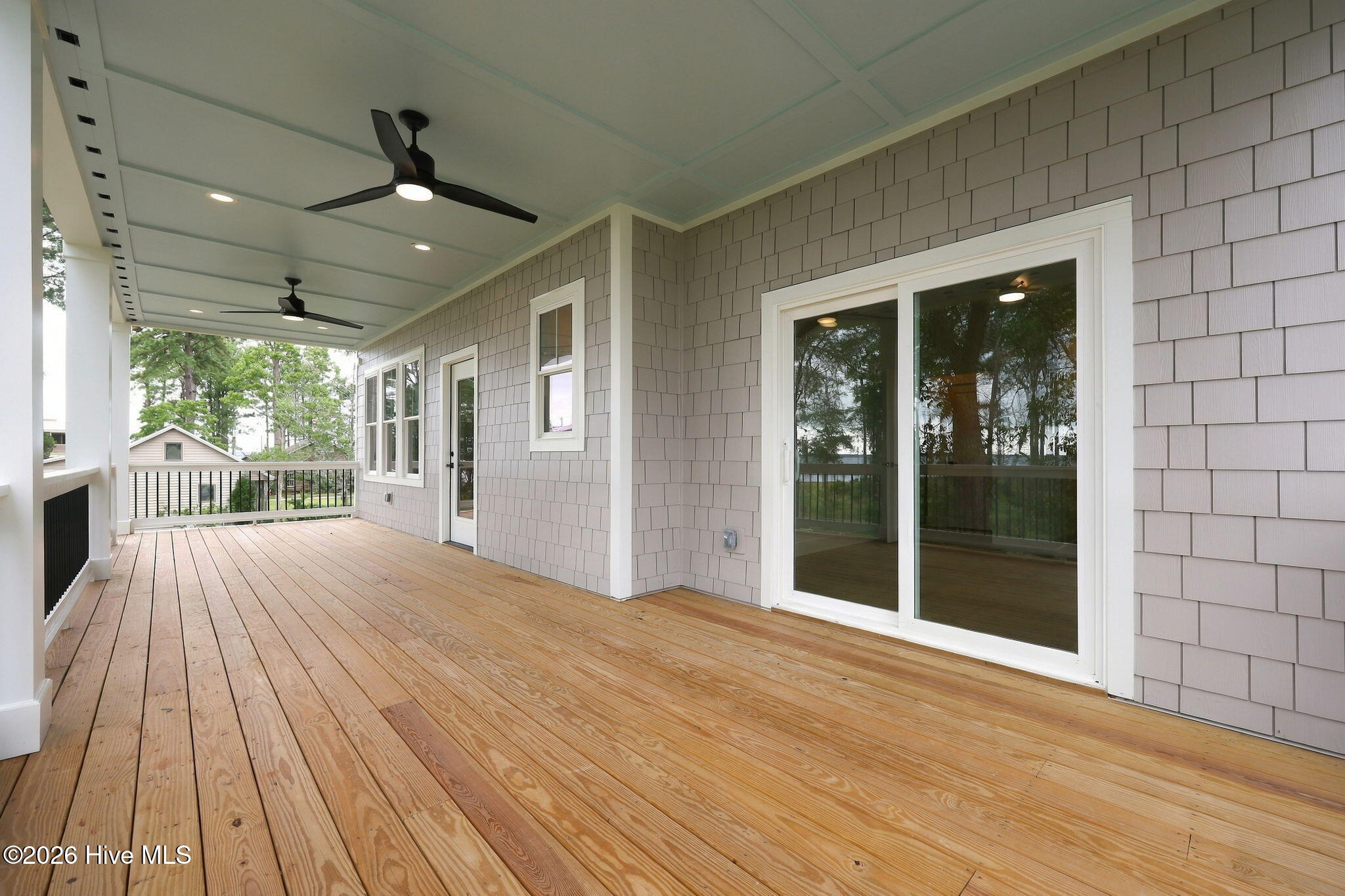 328 Tooley Street Property Photo 46