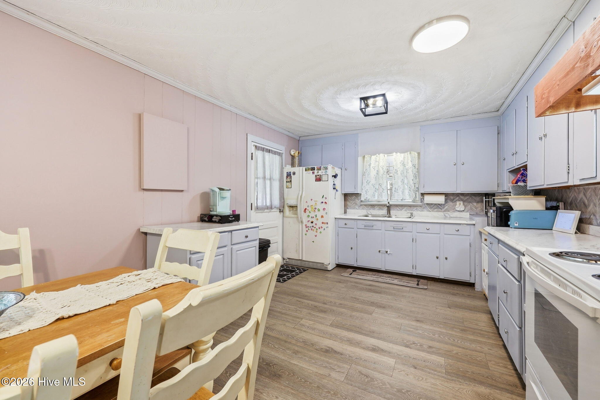 1711 Ambleside Drive Property Photo 11