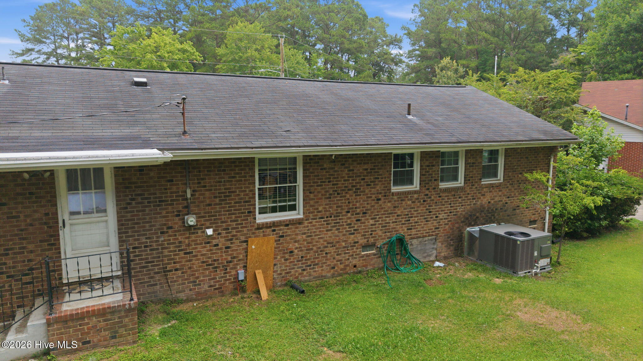 1711 Ambleside Drive Property Photo 39