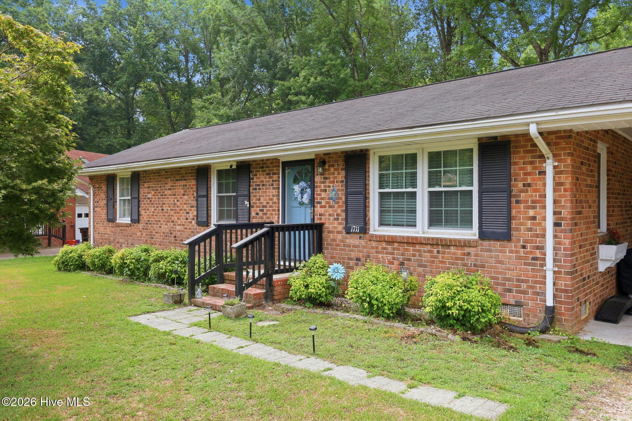 1711 Ambleside Drive Property Photo 48