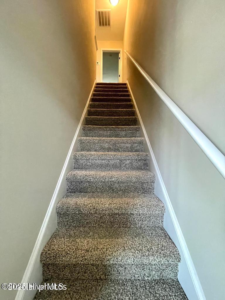 721 Cross Bridge Way Property Photo 7