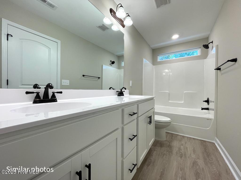 721 Cross Bridge Way Property Photo 16