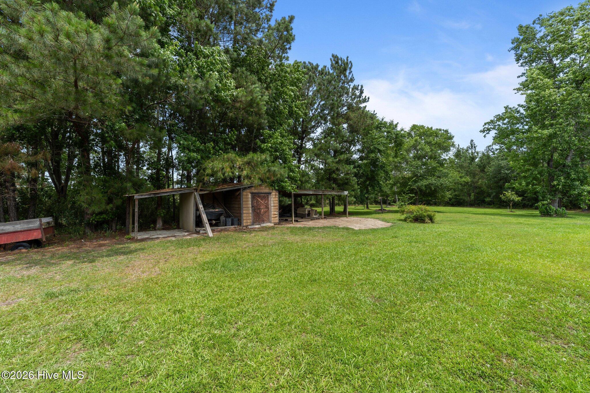 20470 Seven Creeks Highway Property Photo 44