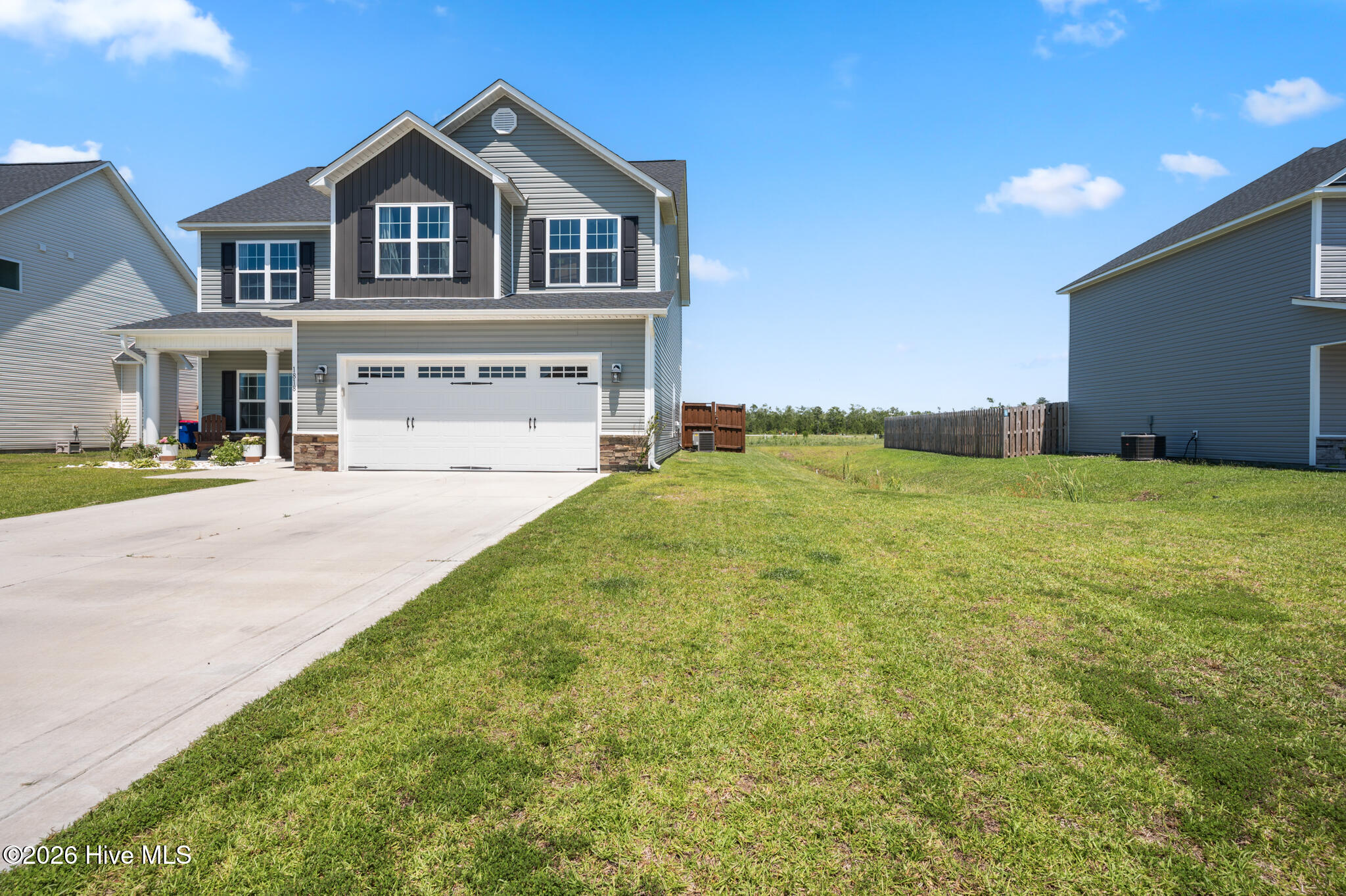1818 Olde Towne Pointe Boulevard Property Photo 11