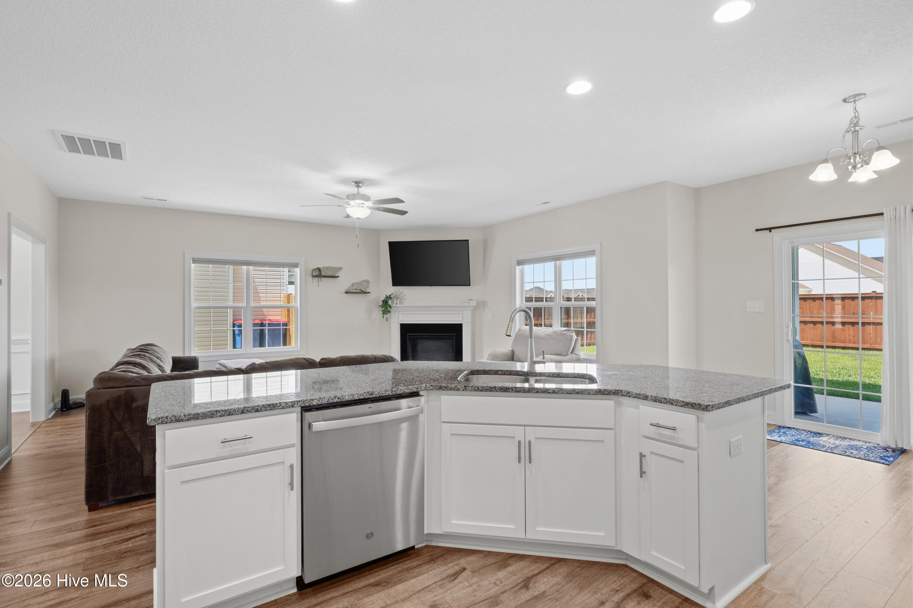1818 Olde Towne Pointe Boulevard Property Photo 19