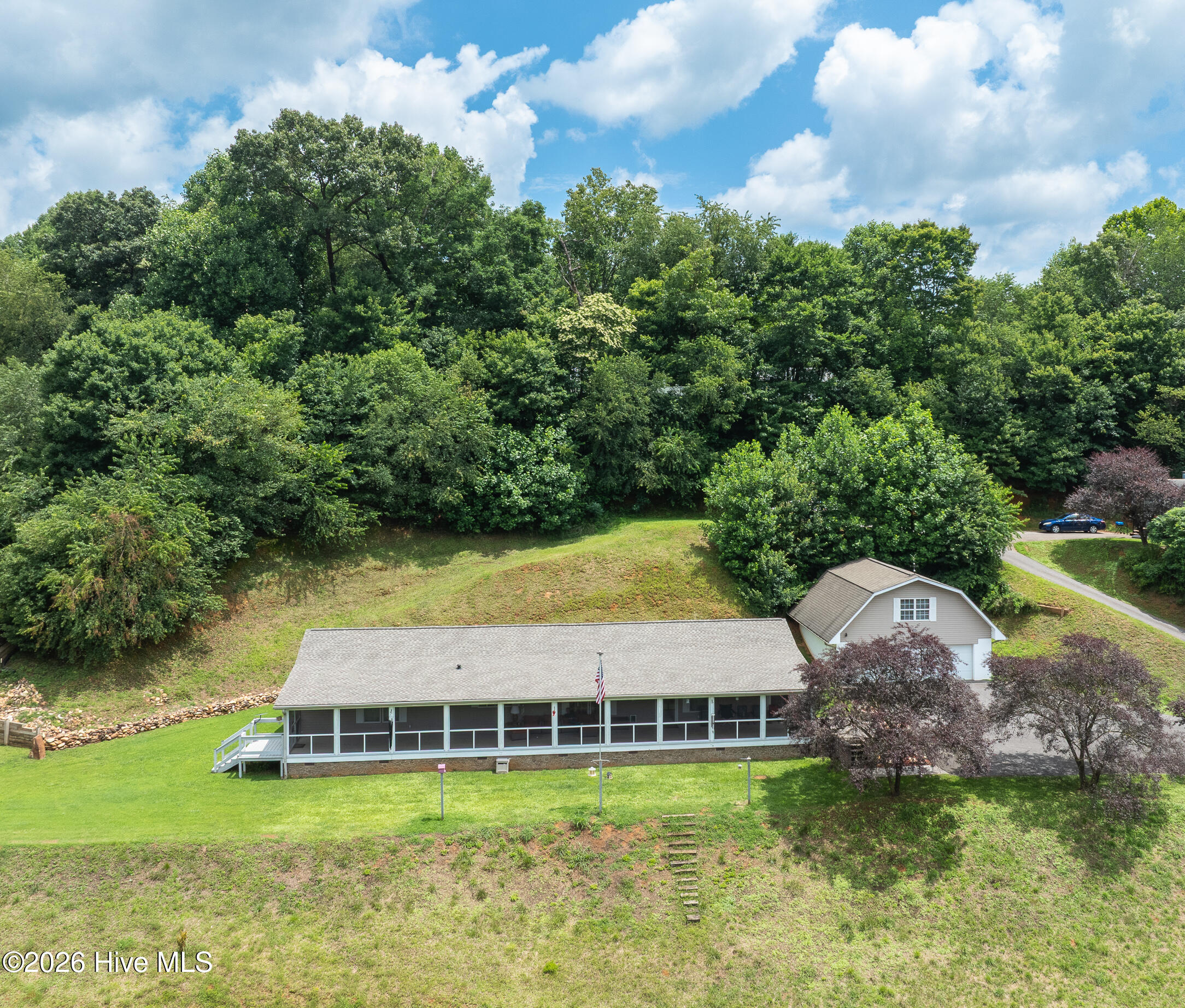 4122 Fairview Road Property Photo 2