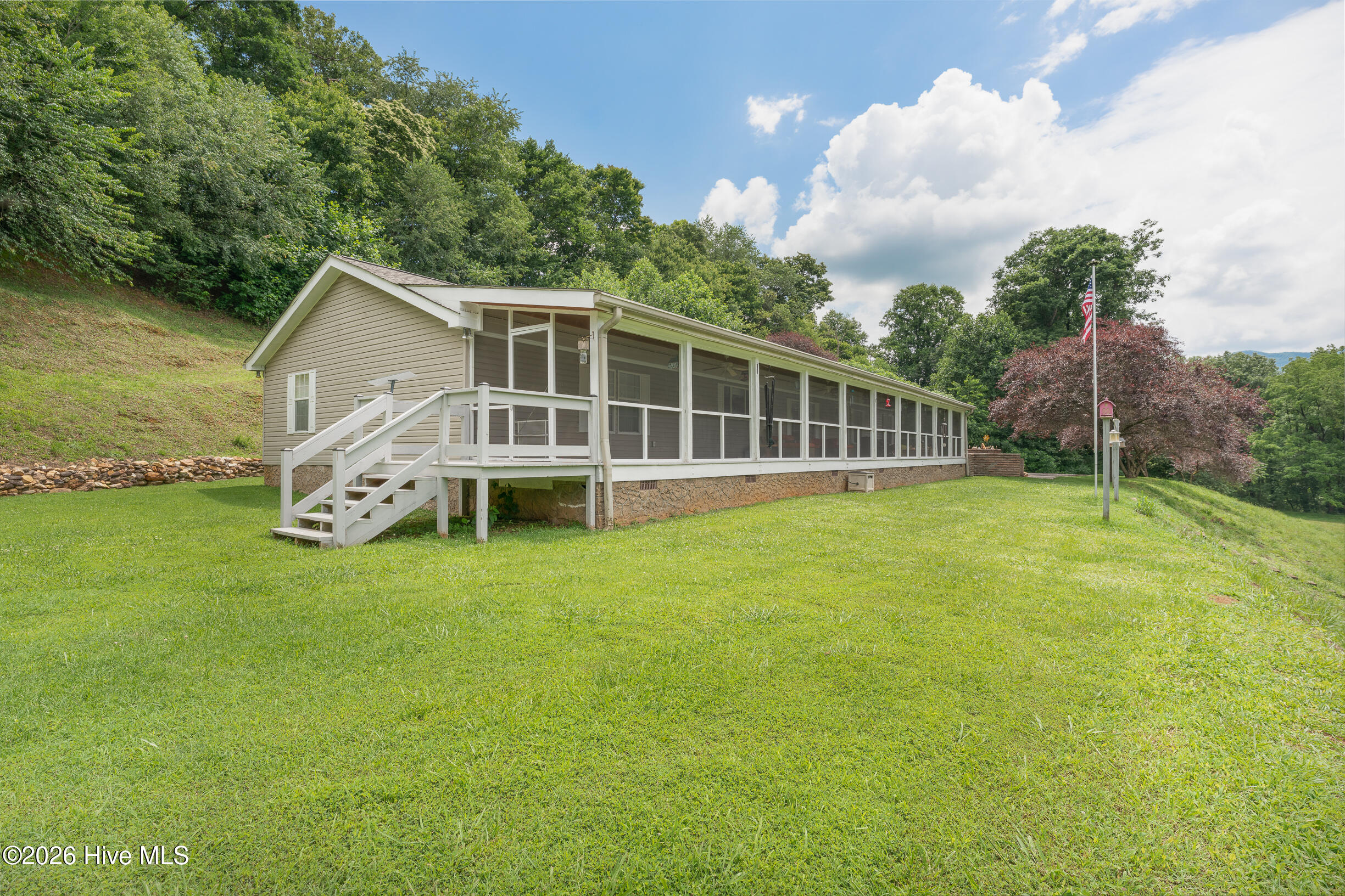4122 Fairview Road Property Photo 4
