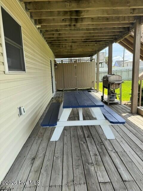 102 W Dobbs Street Property Photo 8