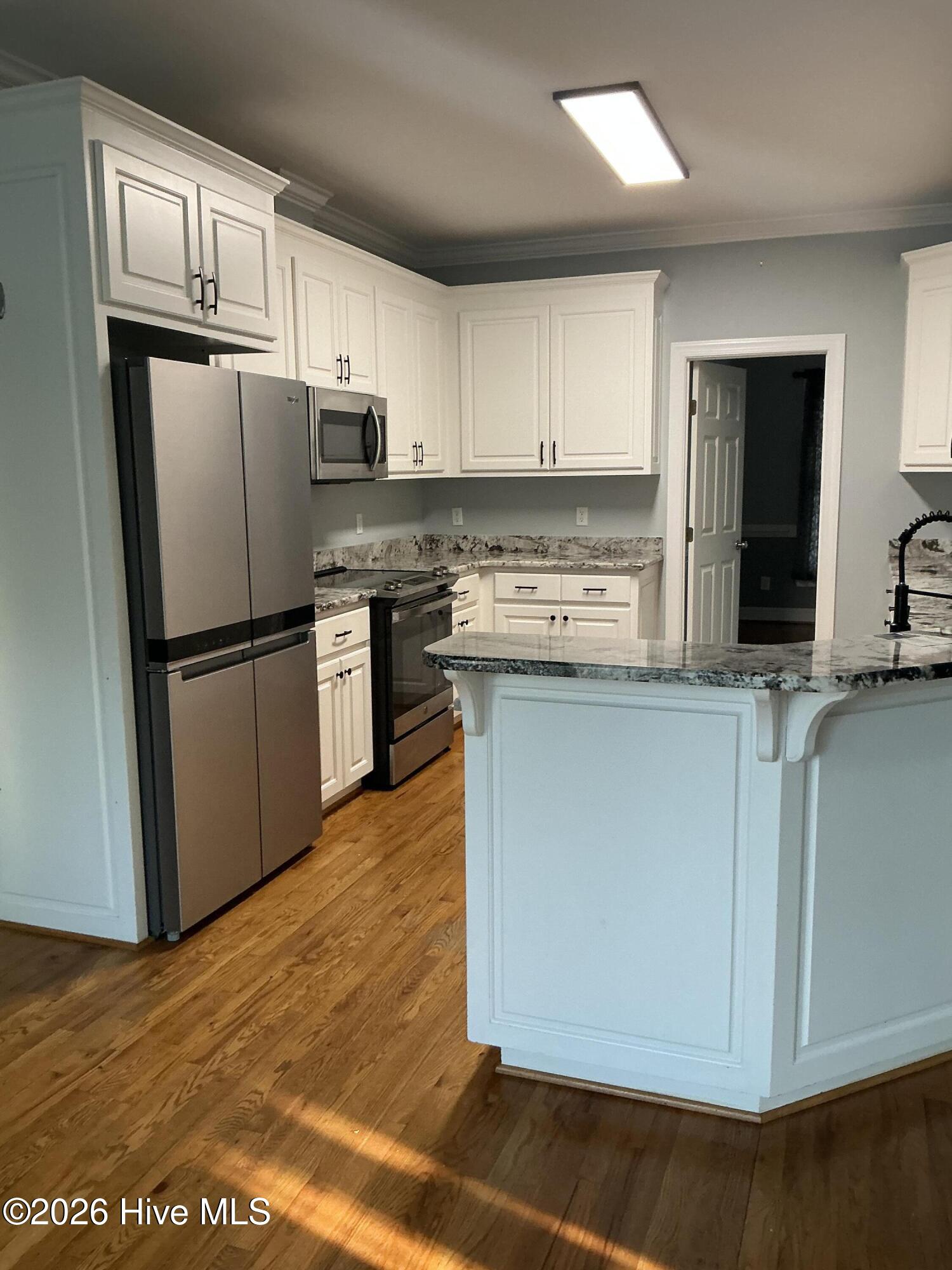 3832 Green Pastures W Property Photo 6