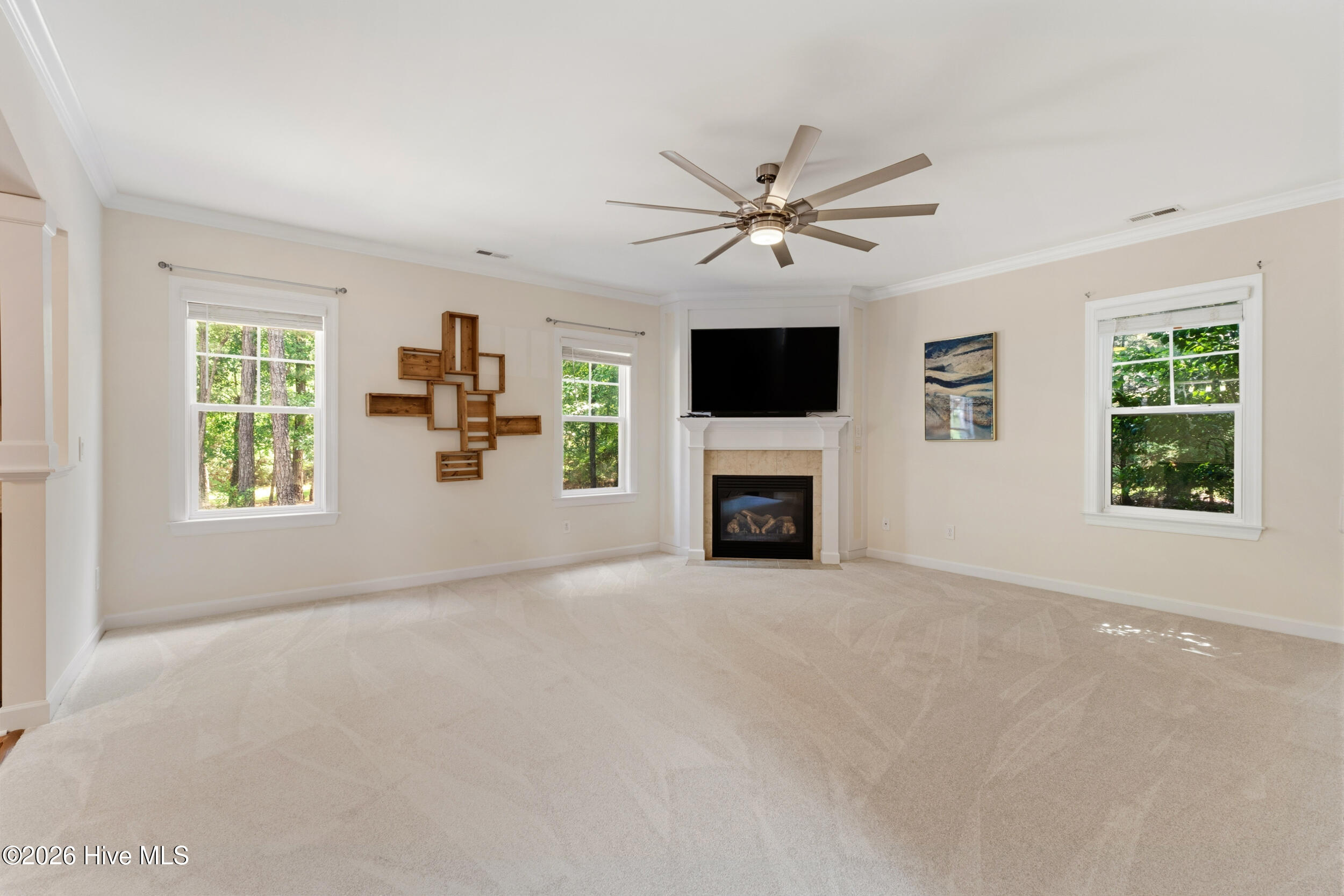 107 Dolphin View Court Property Photo 5