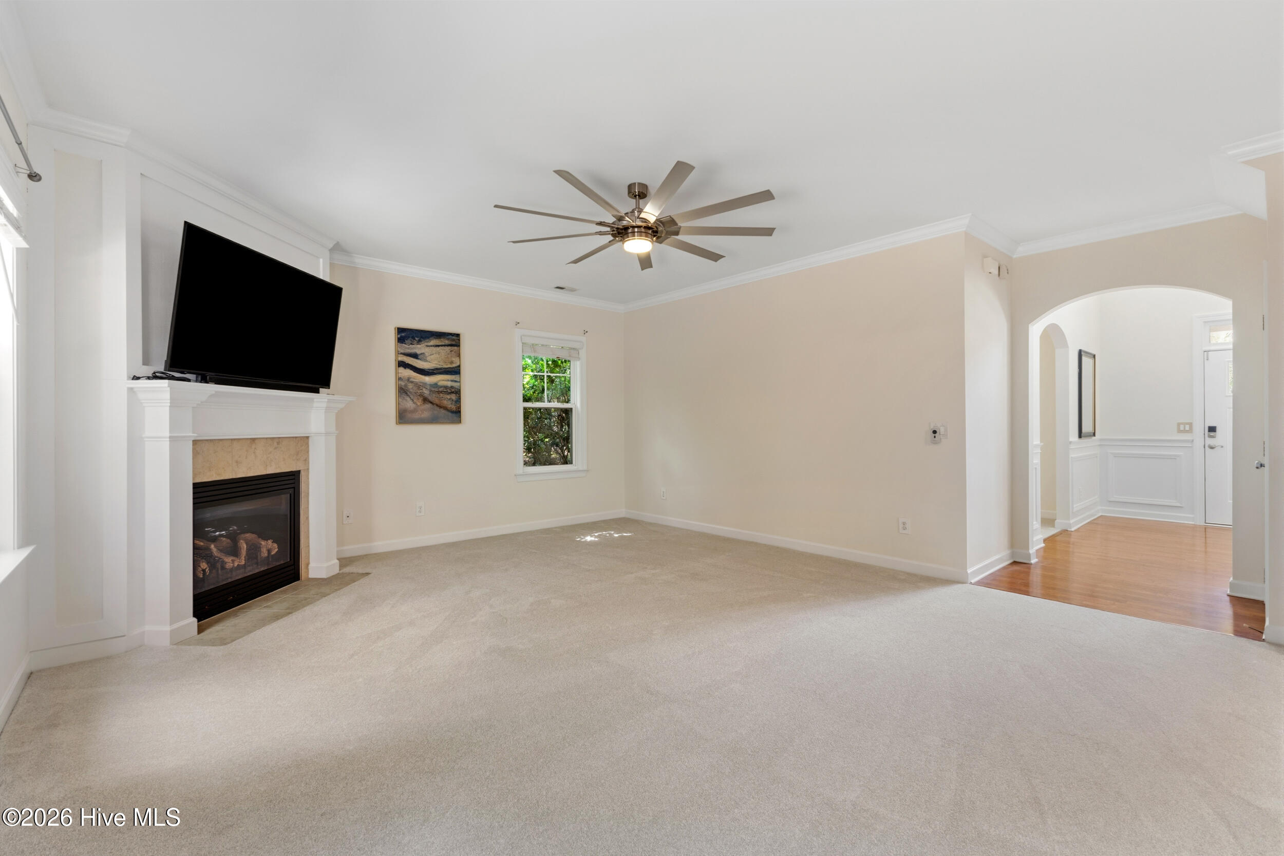 107 Dolphin View Court Property Photo 6