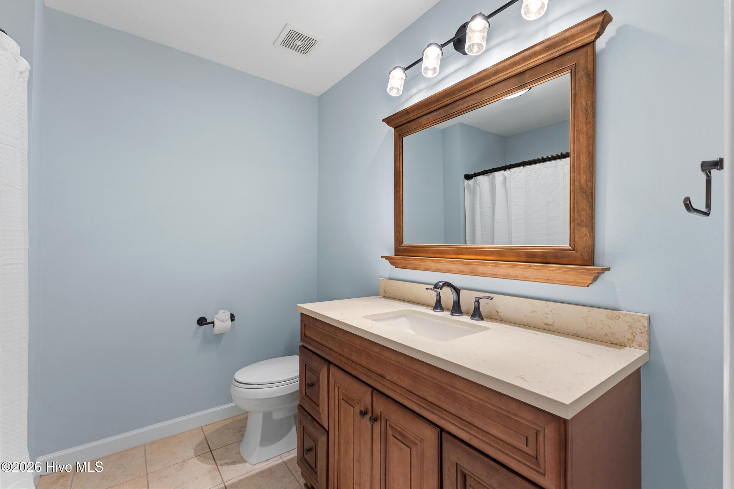 107 Dolphin View Court Property Photo 24