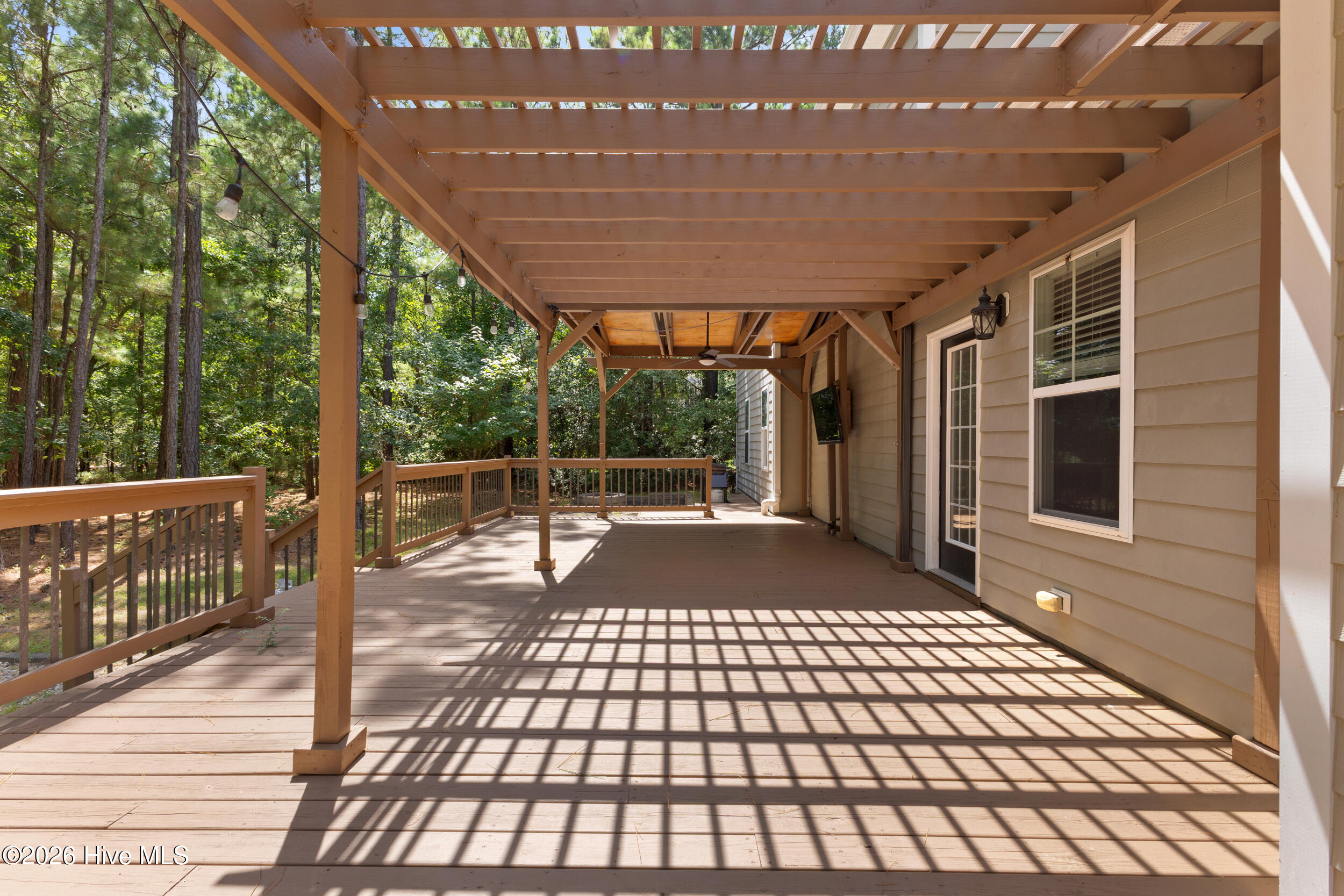 107 Dolphin View Court Property Photo 30