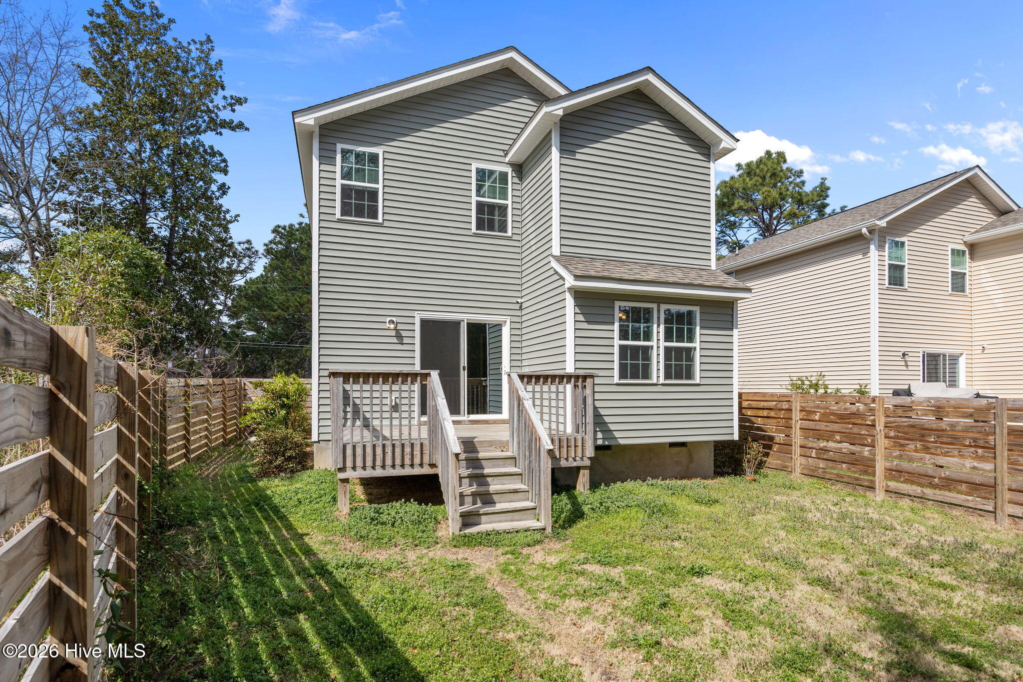 645 S Gaines Street Property Photo 41