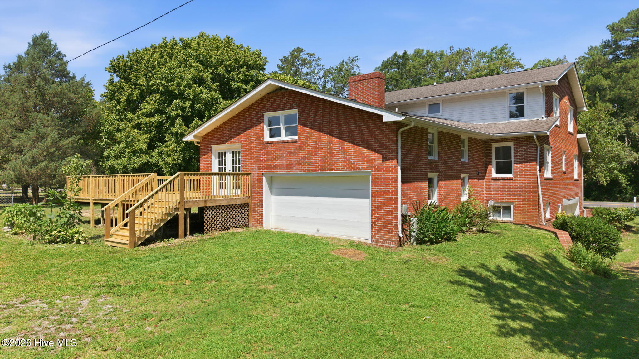 581 Post Road Property Photo 6