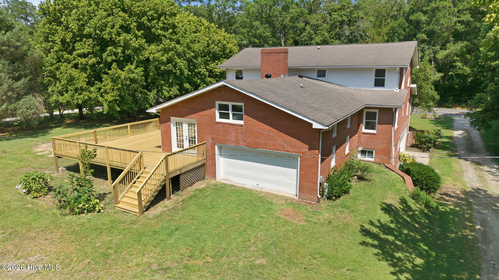 581 Post Road Property Photo 11