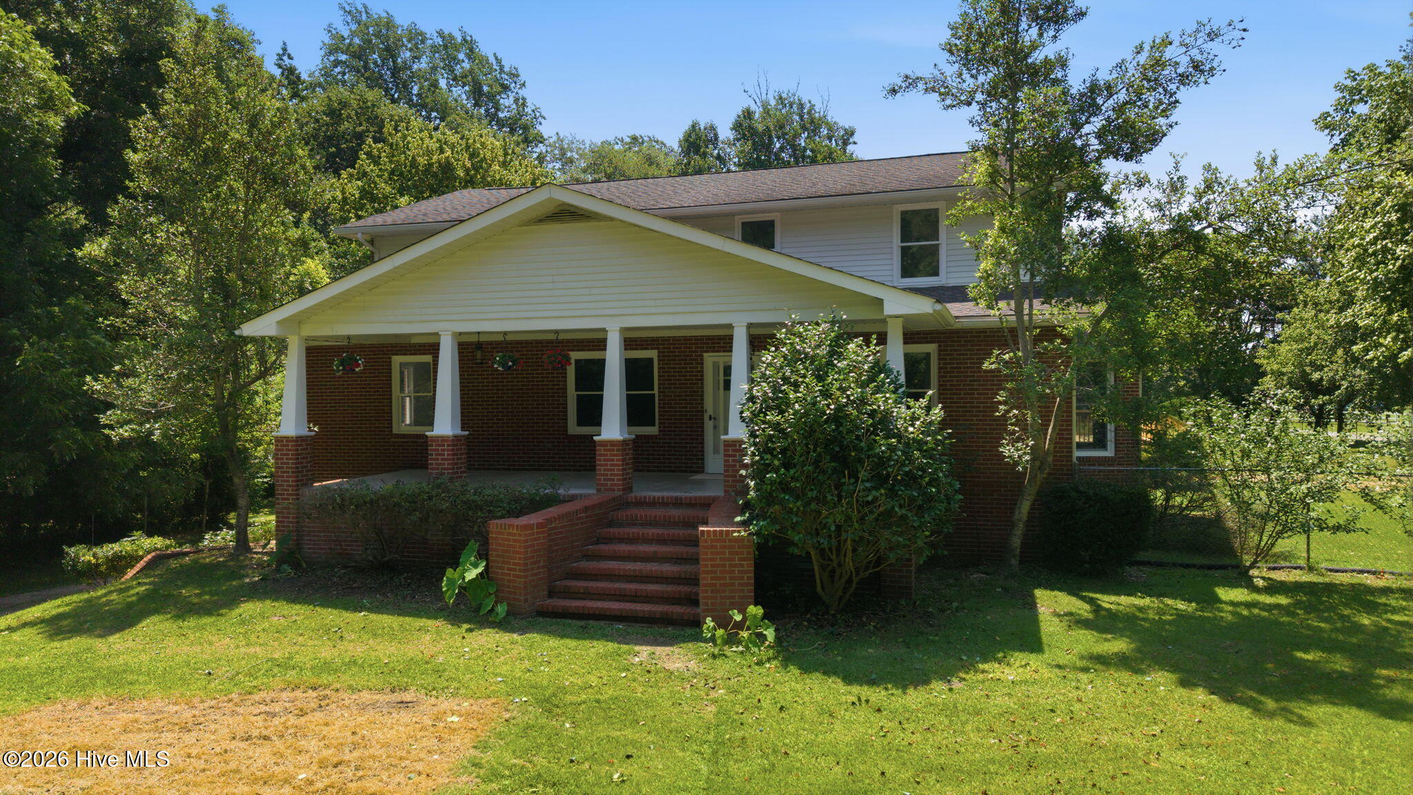 581 Post Road Property Photo 12