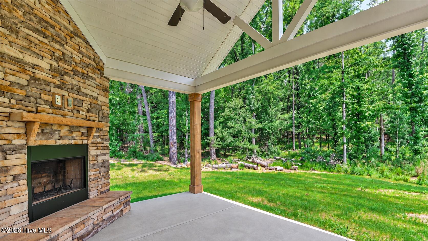 430 Bronco Pass Property Photo 31