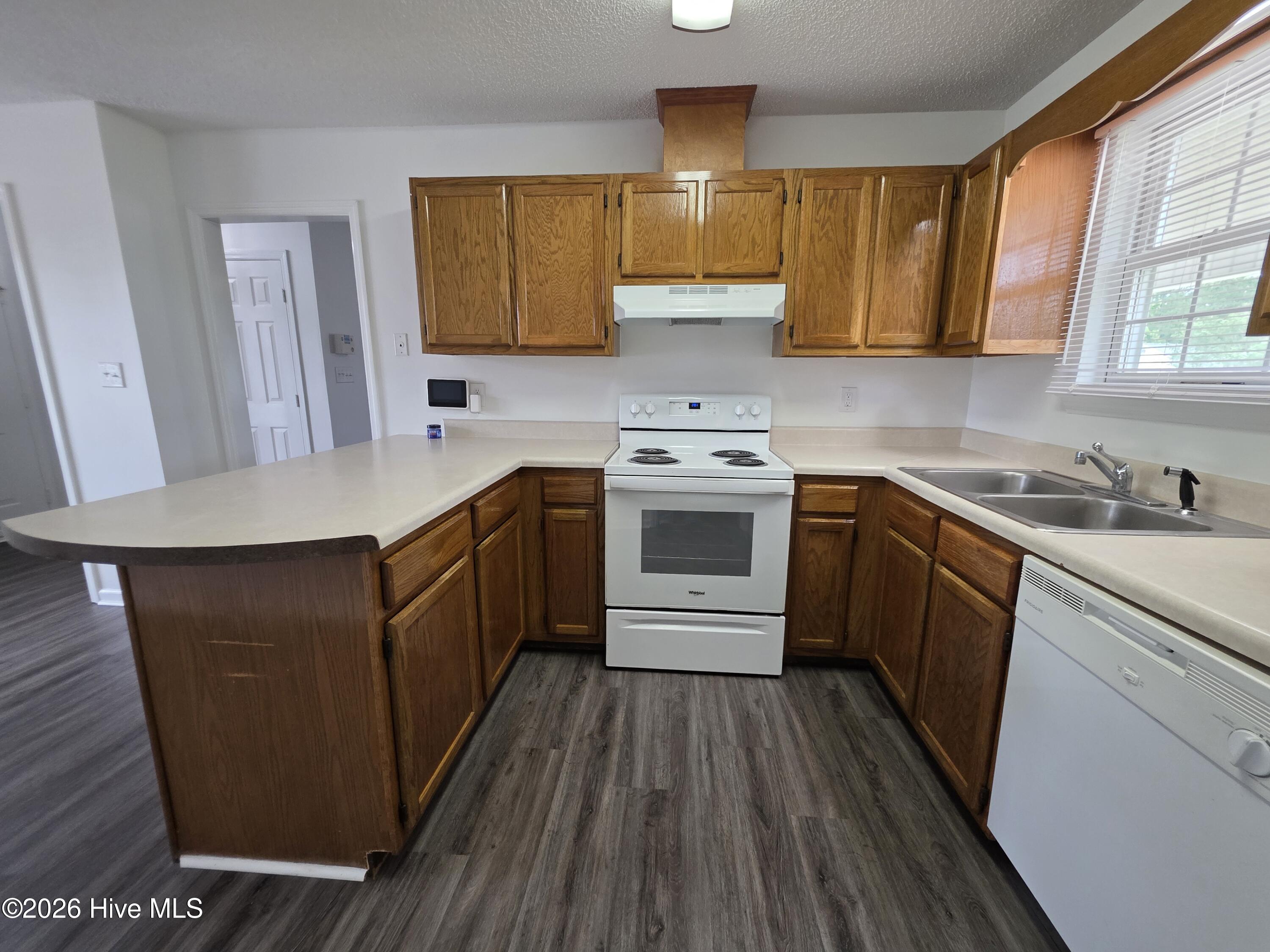 144 Horse Shoe Bend Property Photo 6