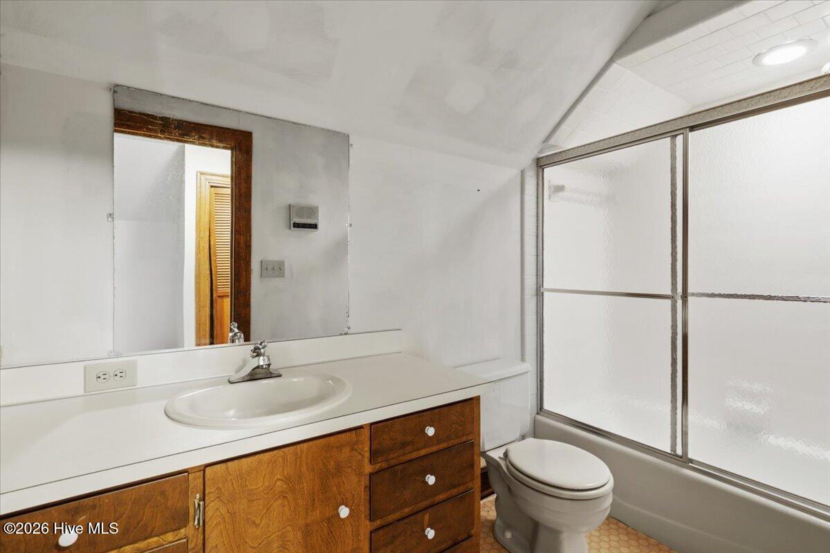 1013 Arrowhead Drive Property Photo 14